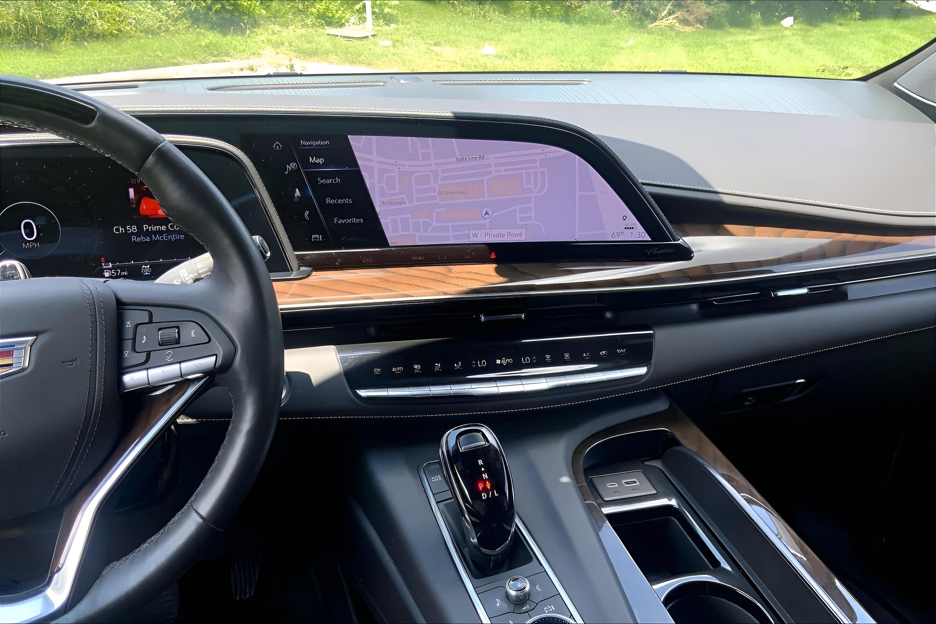 2024 Cadillac Escalade ESV Sport Platinum