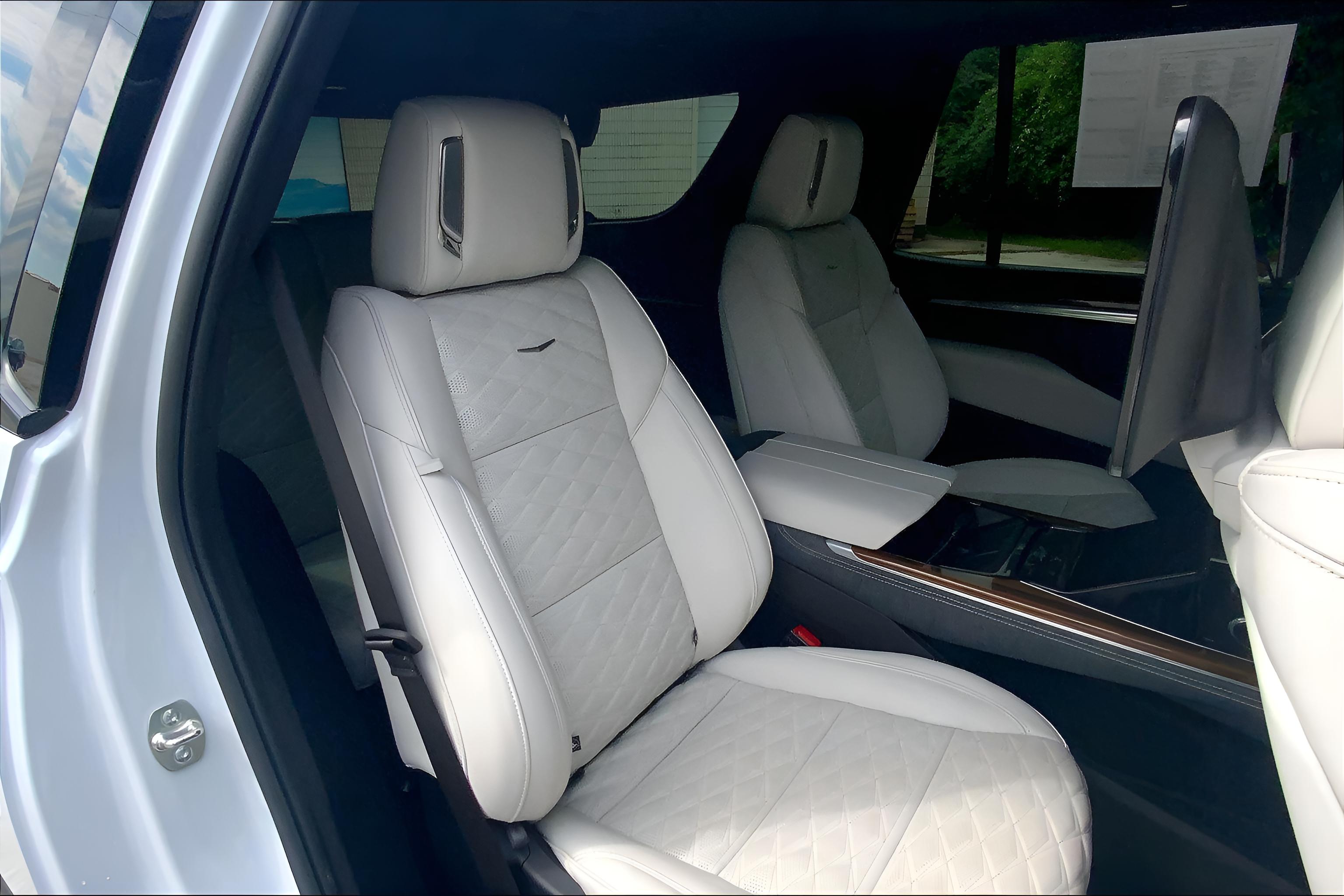 2026 Cadillac Escalade Platinum Sport