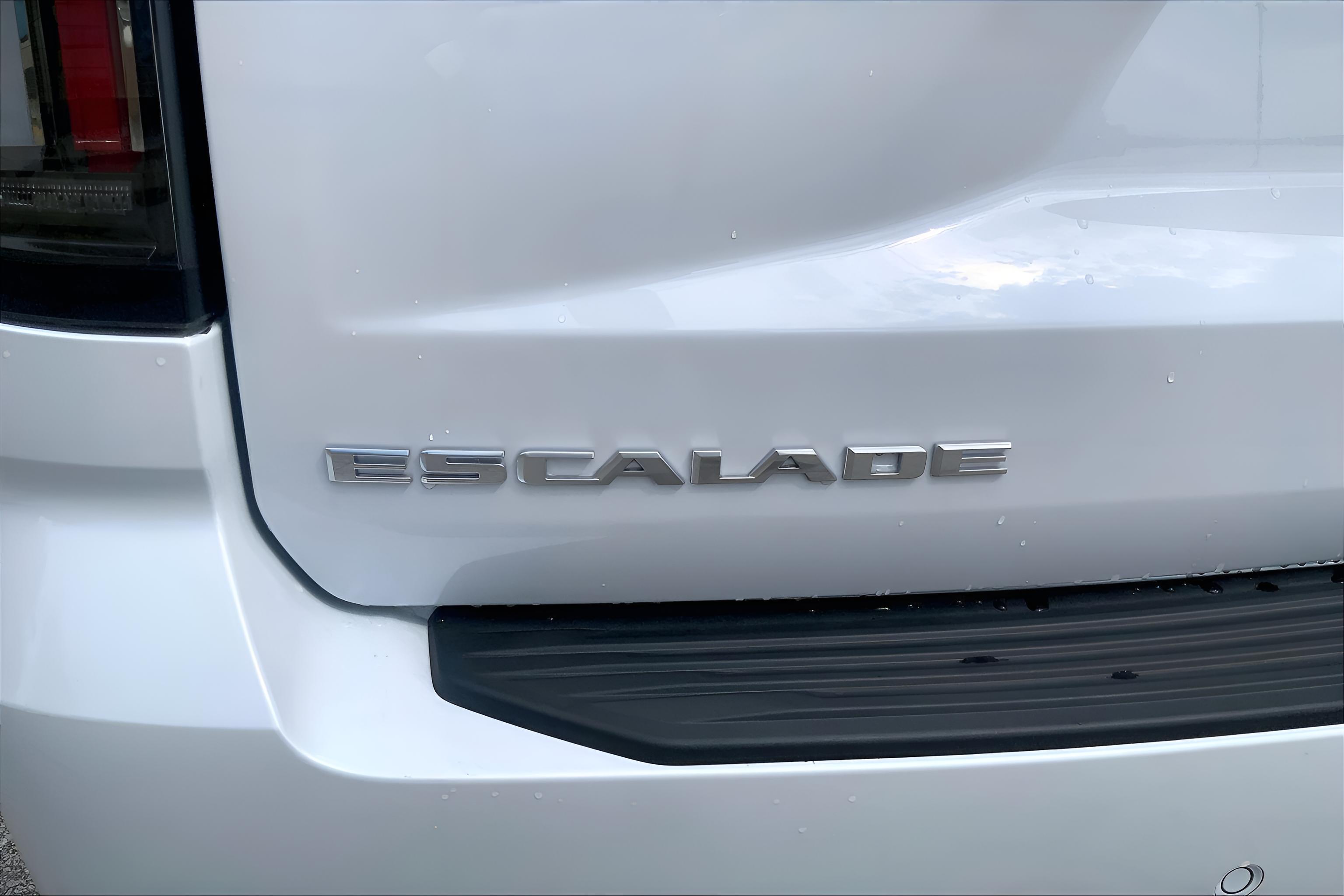 2026 Cadillac Escalade Platinum Sport