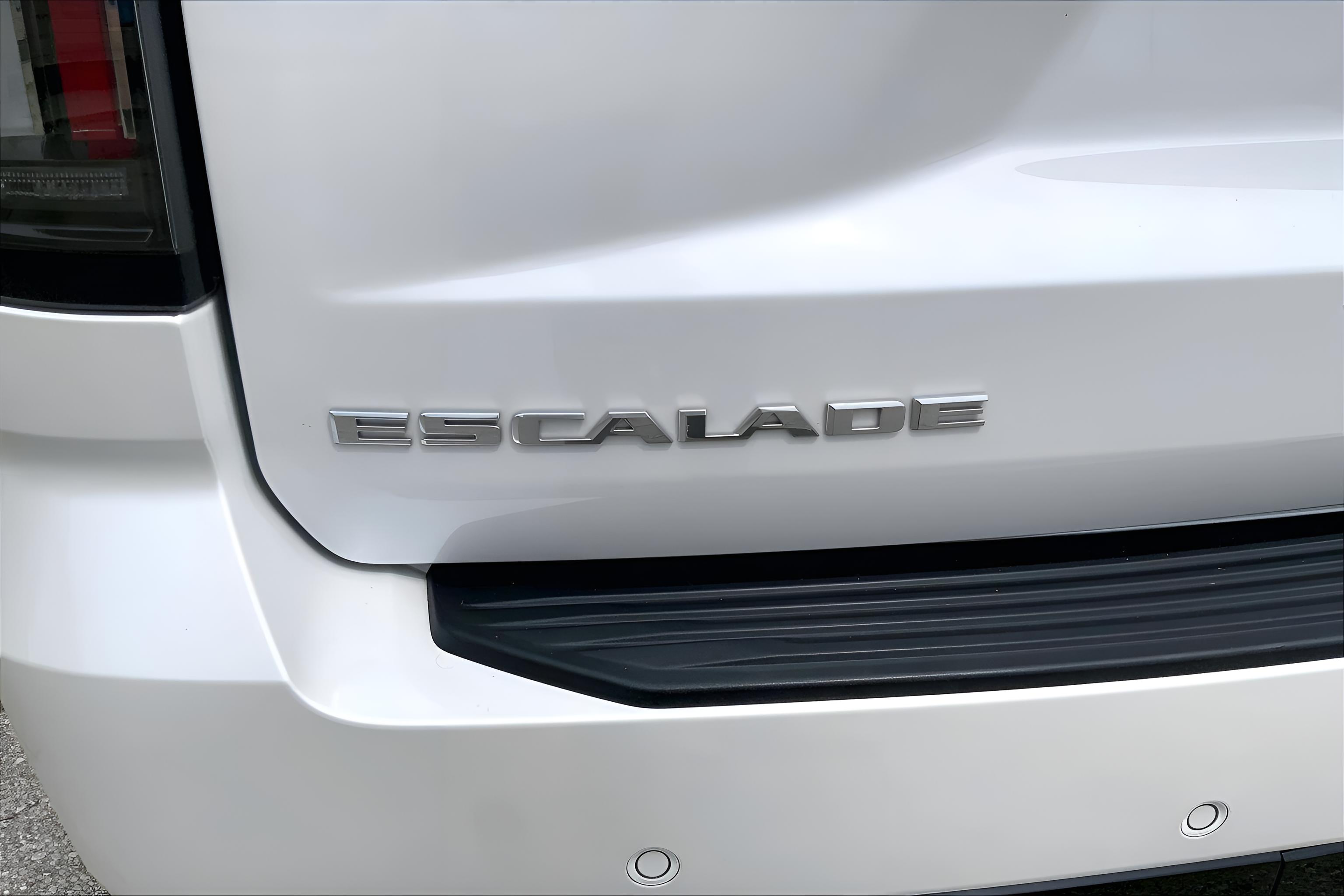 2025 Cadillac Escalade Sport Platinum
