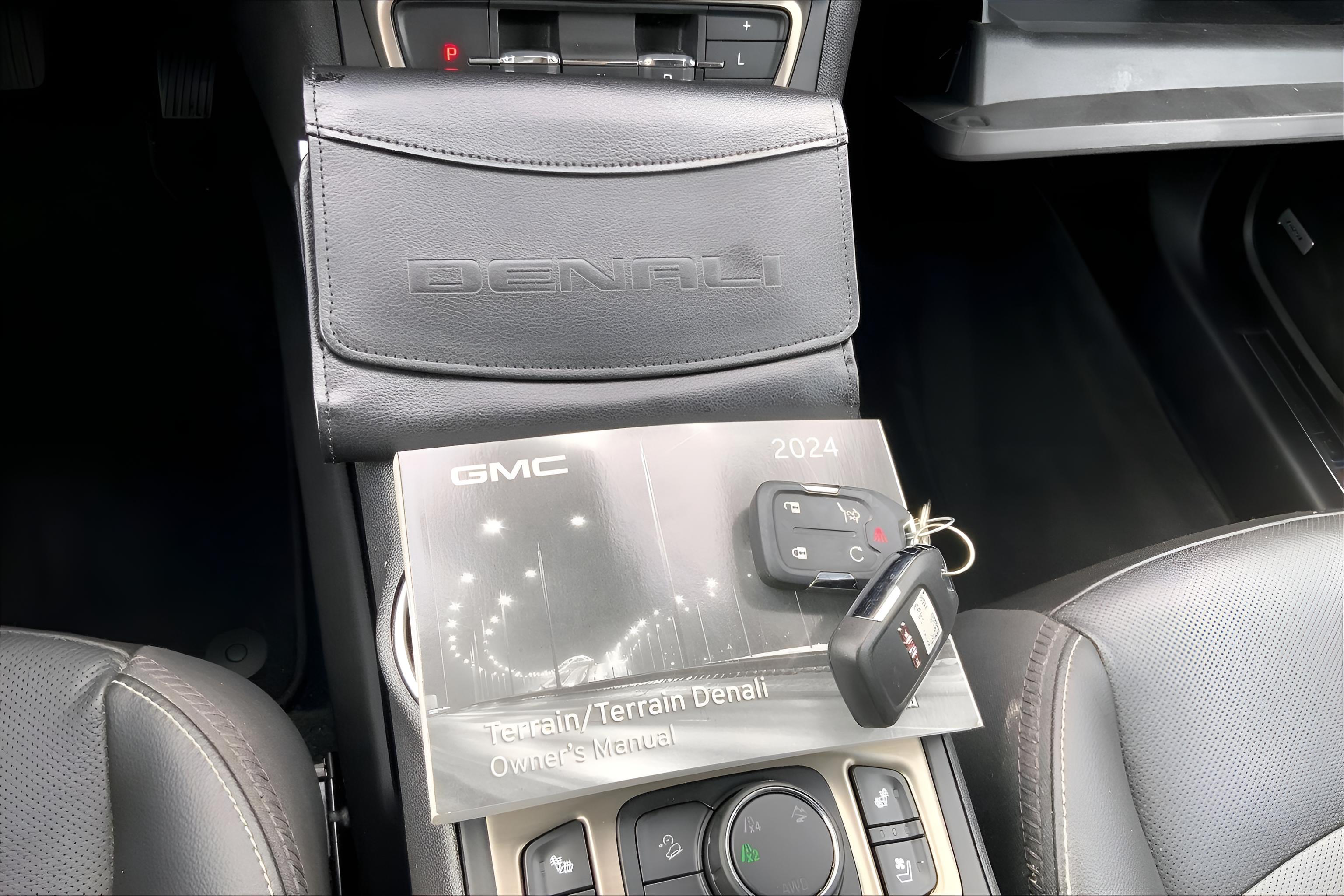 2024 GMC Terrain Denali