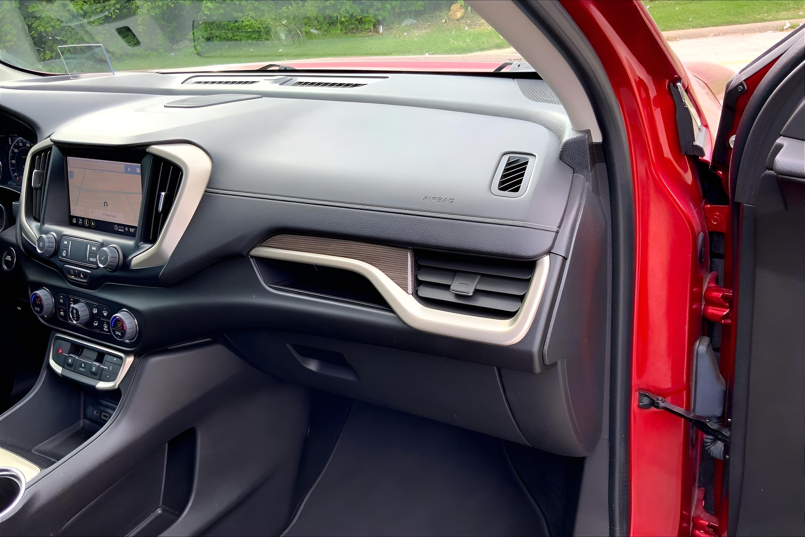 2024 GMC Terrain Denali
