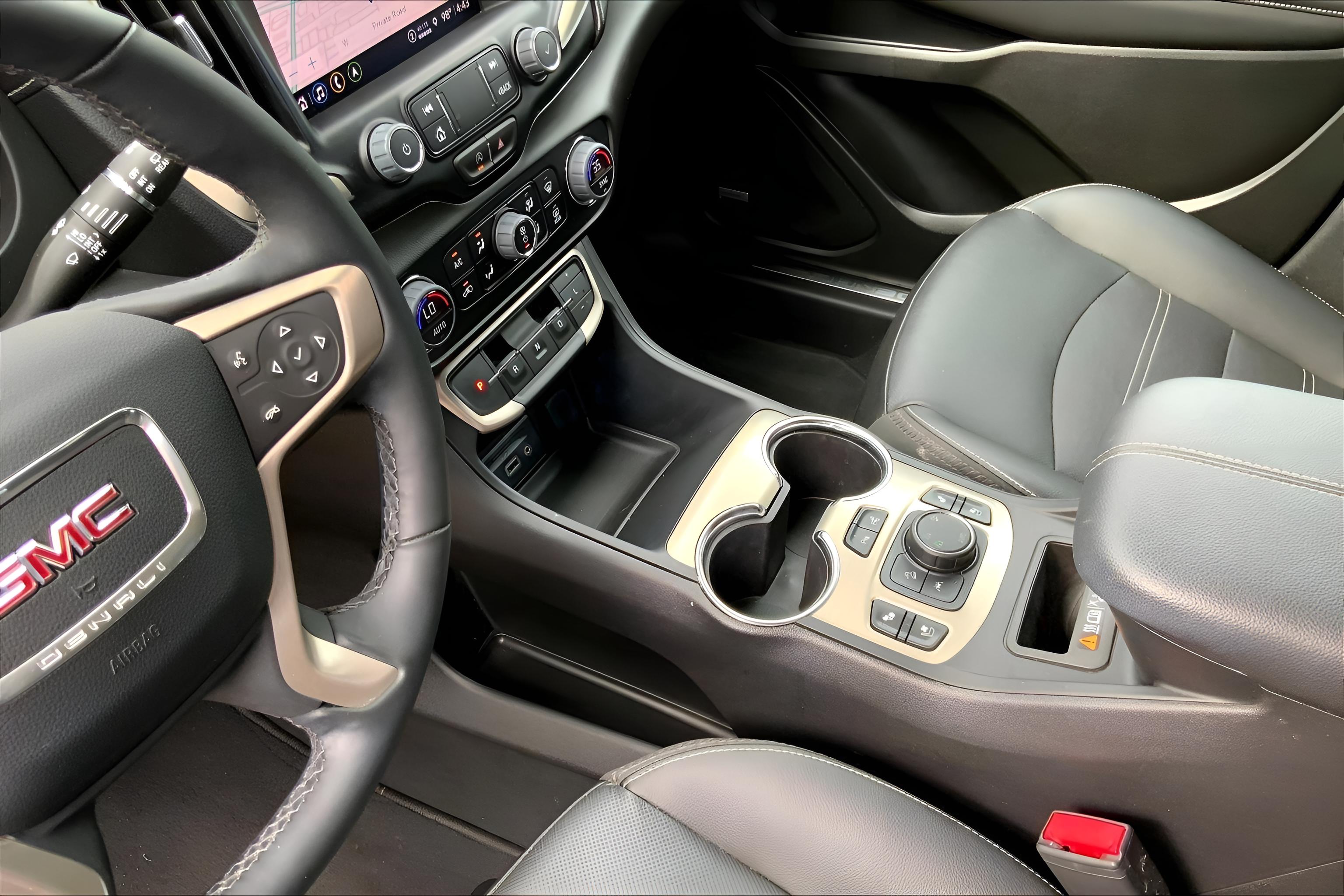 2024 GMC Terrain Denali