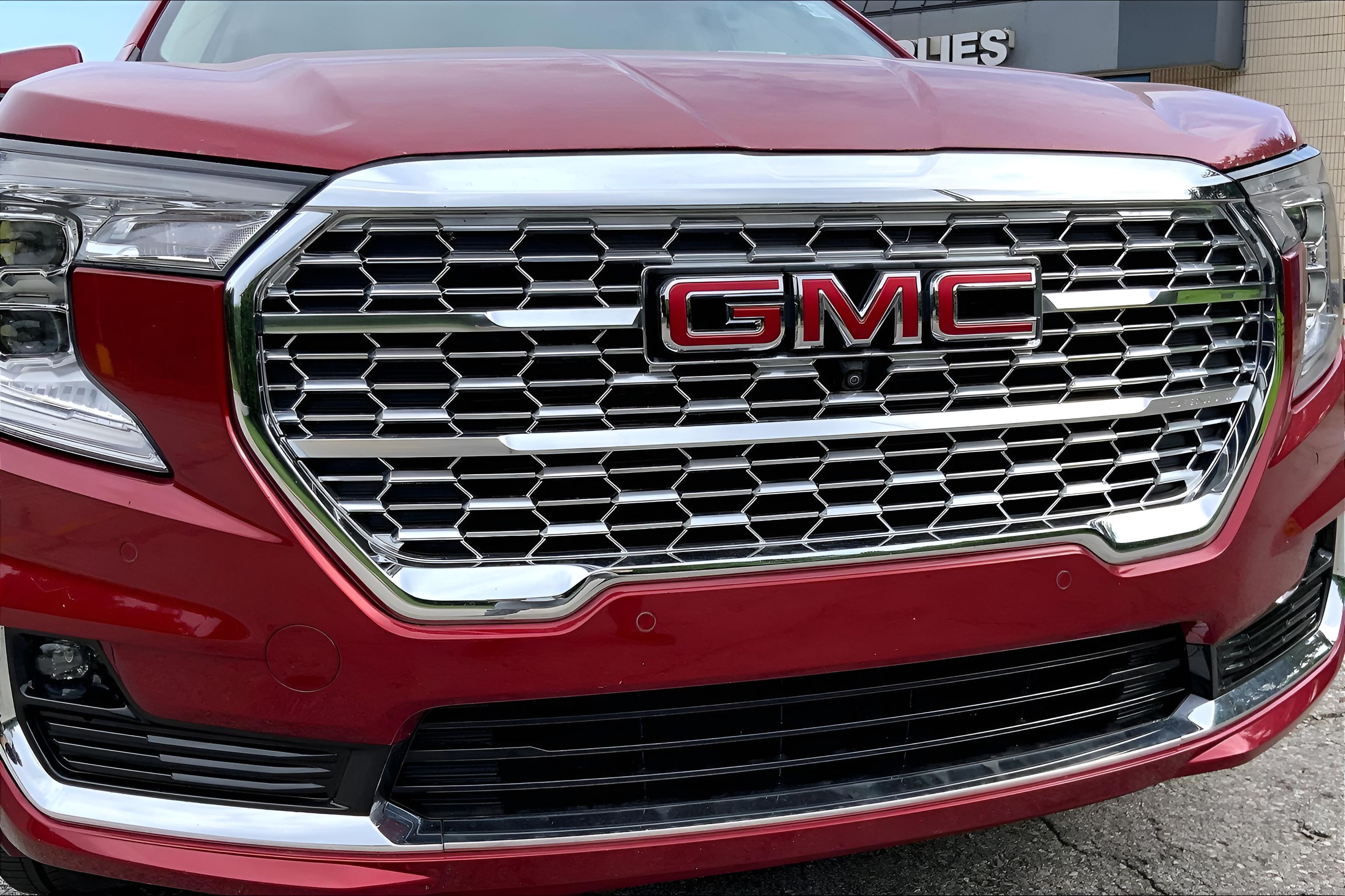 2024 GMC Terrain Denali