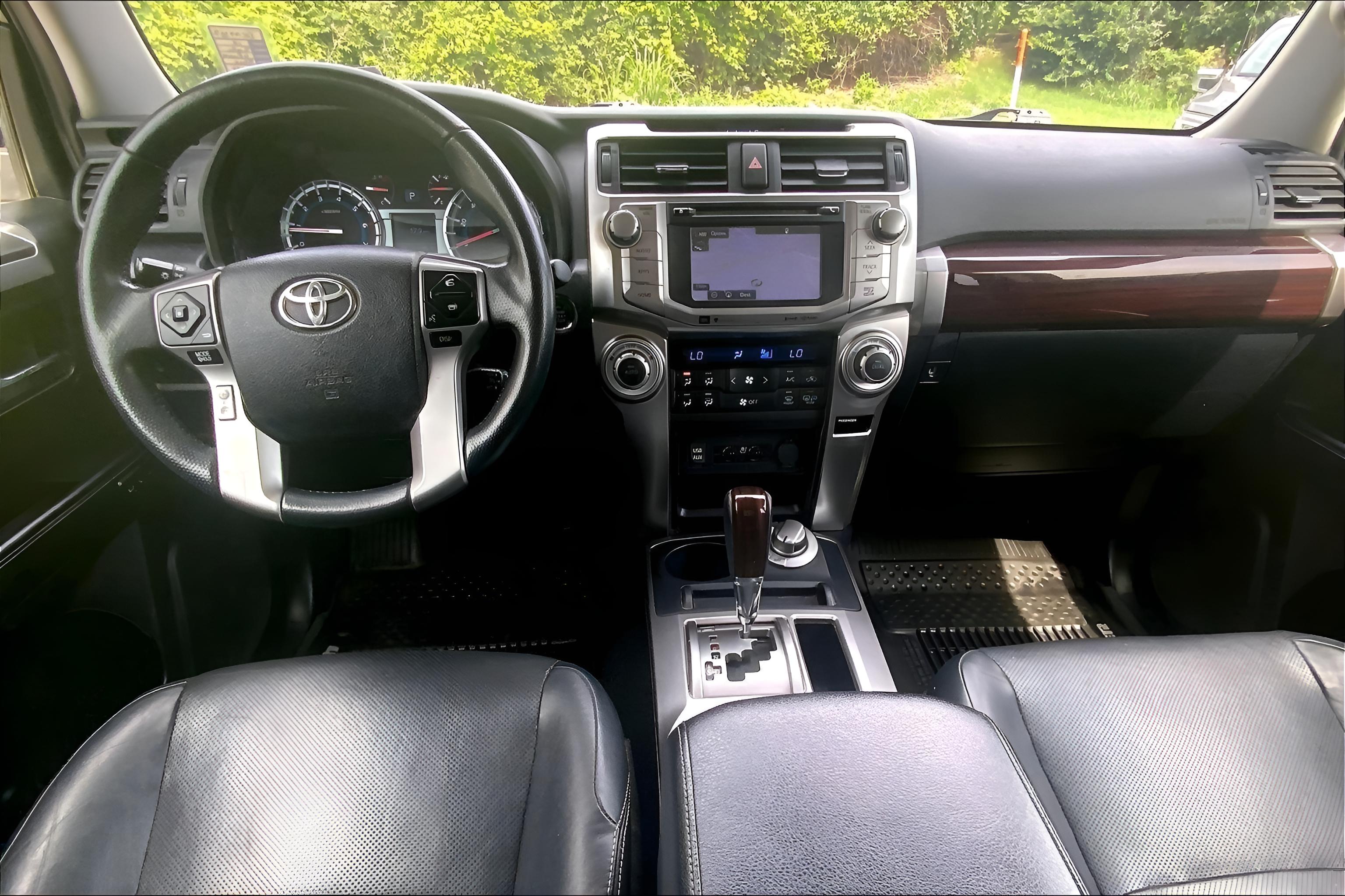 2018 Toyota 4Runner SR5