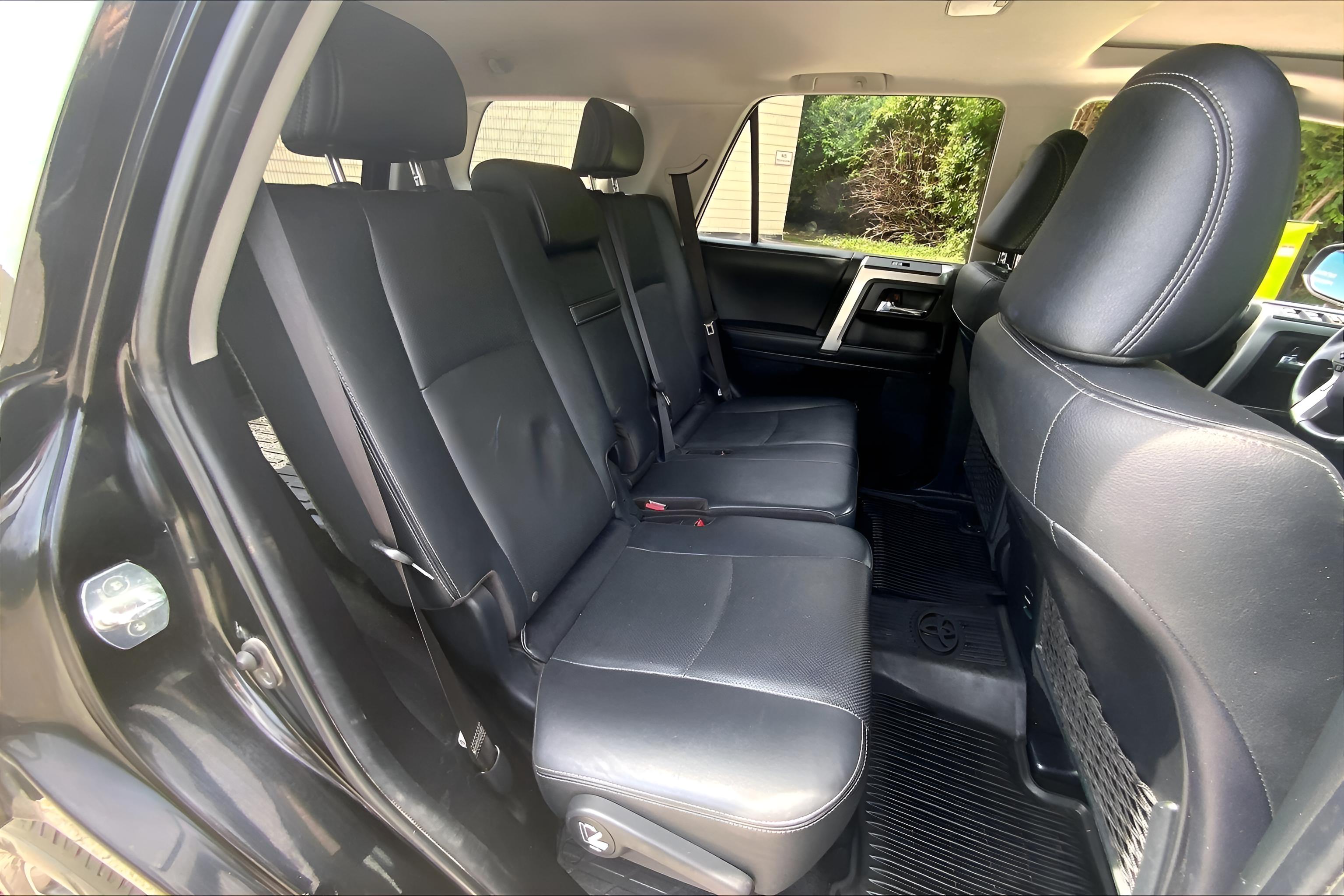 2018 Toyota 4Runner SR5