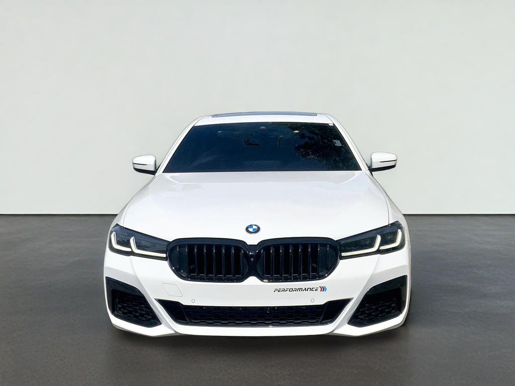 2023 BMW 5 Series M550i xDrive