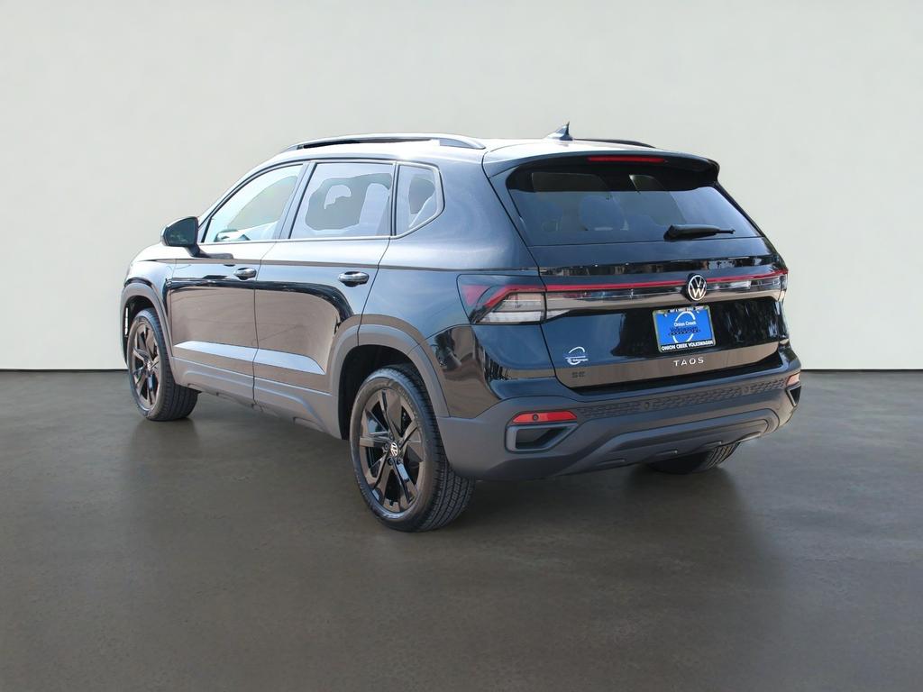 2026 Volkswagen Taos 1.5T SE Black