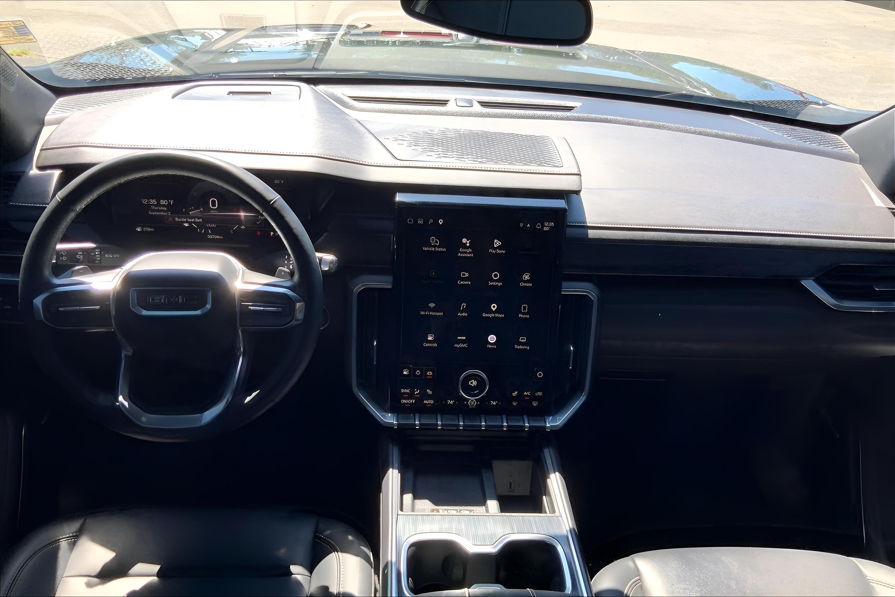 2024 GMC Acadia Elevation