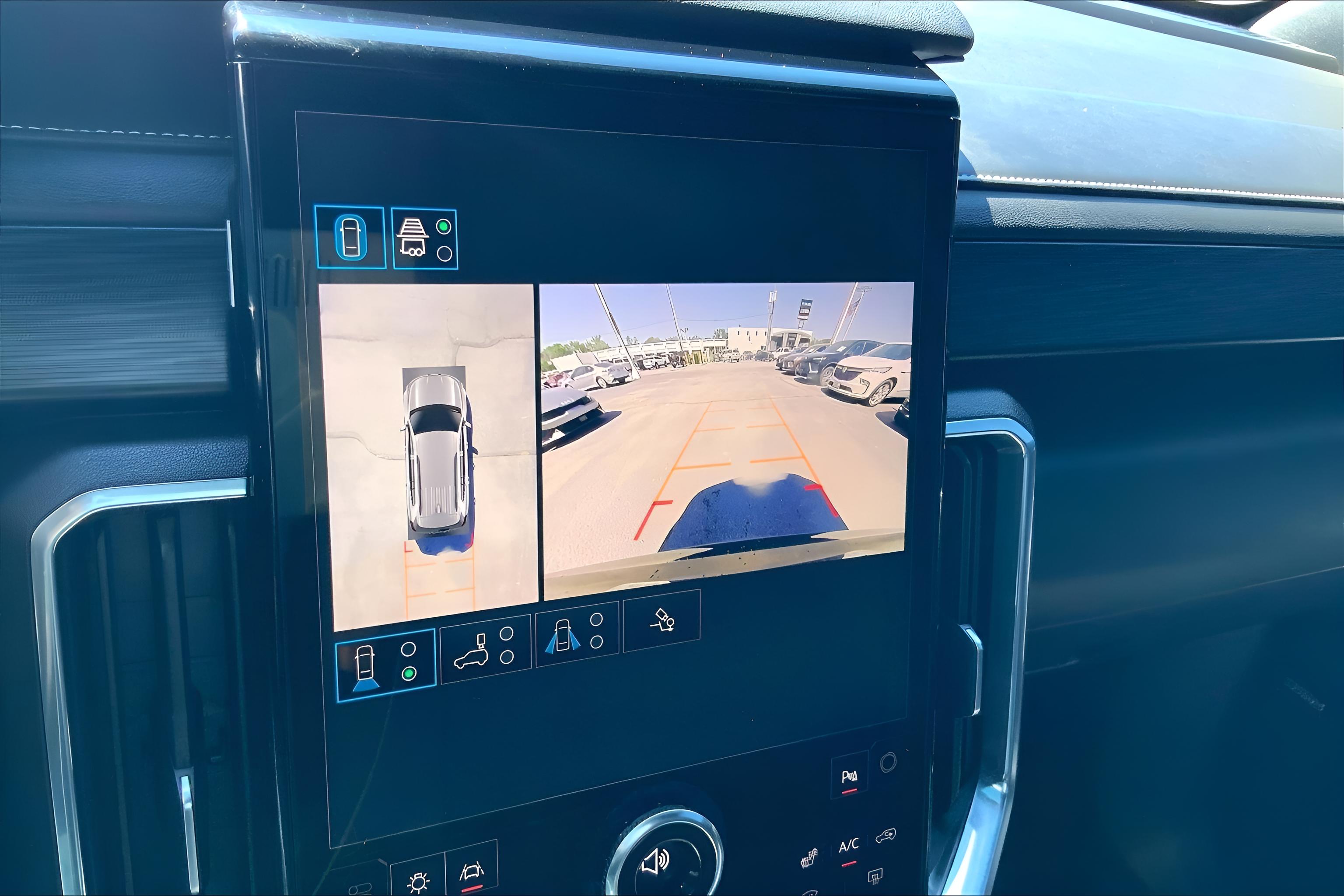 2024 GMC Acadia Elevation