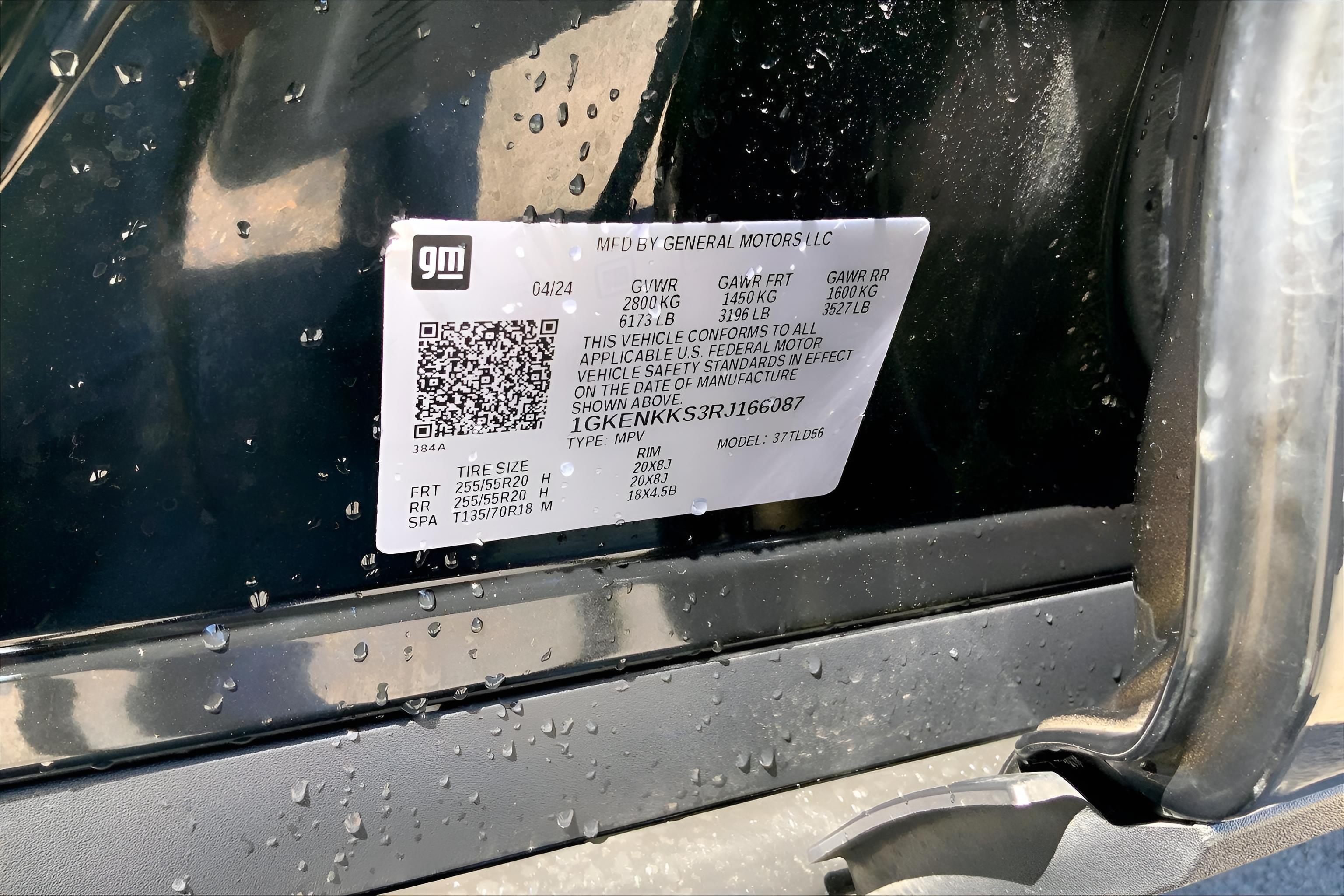 2024 GMC Acadia Elevation