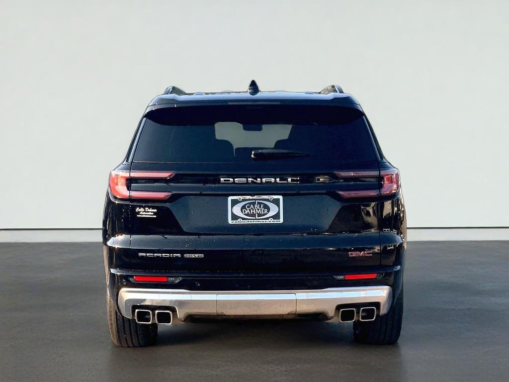 2025 GMC Acadia Denali