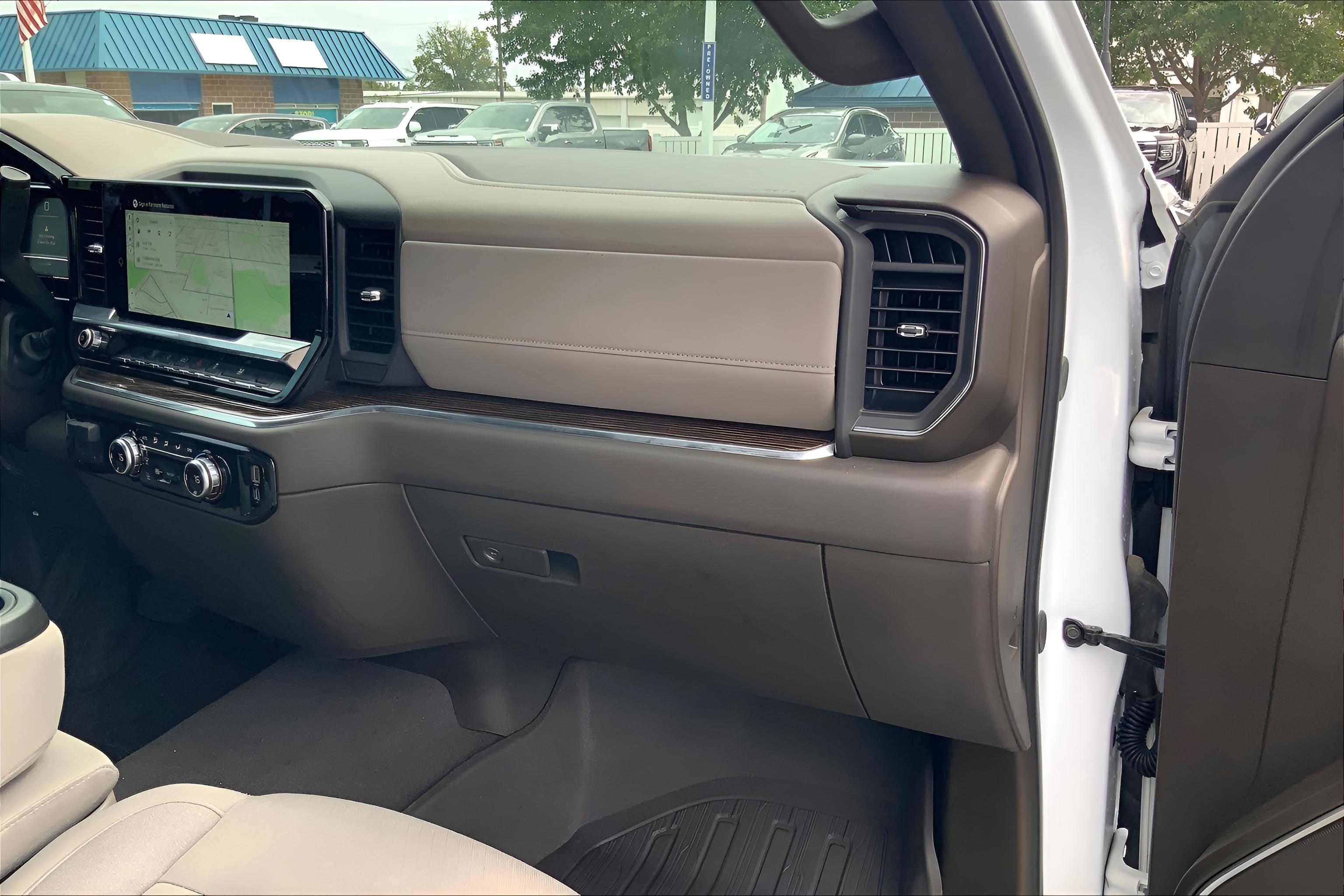 2025 GMC Sierra 2500 HD SLE