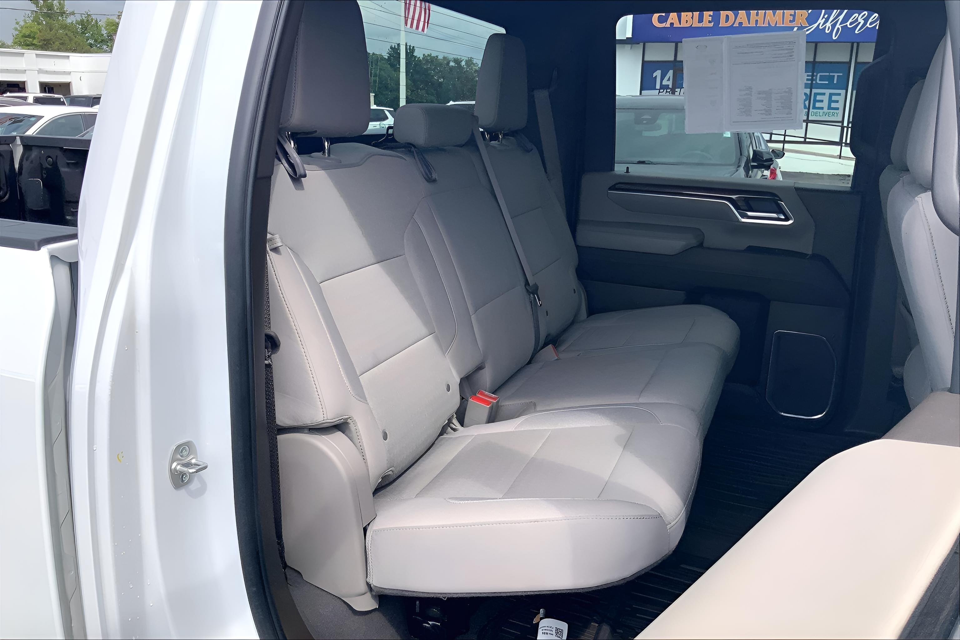 2025 GMC Sierra 2500 HD SLE