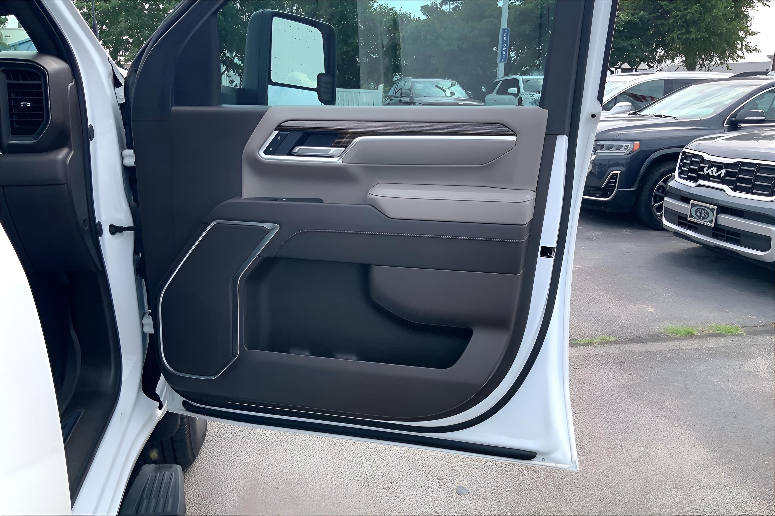 2025 GMC Sierra 2500 HD SLE