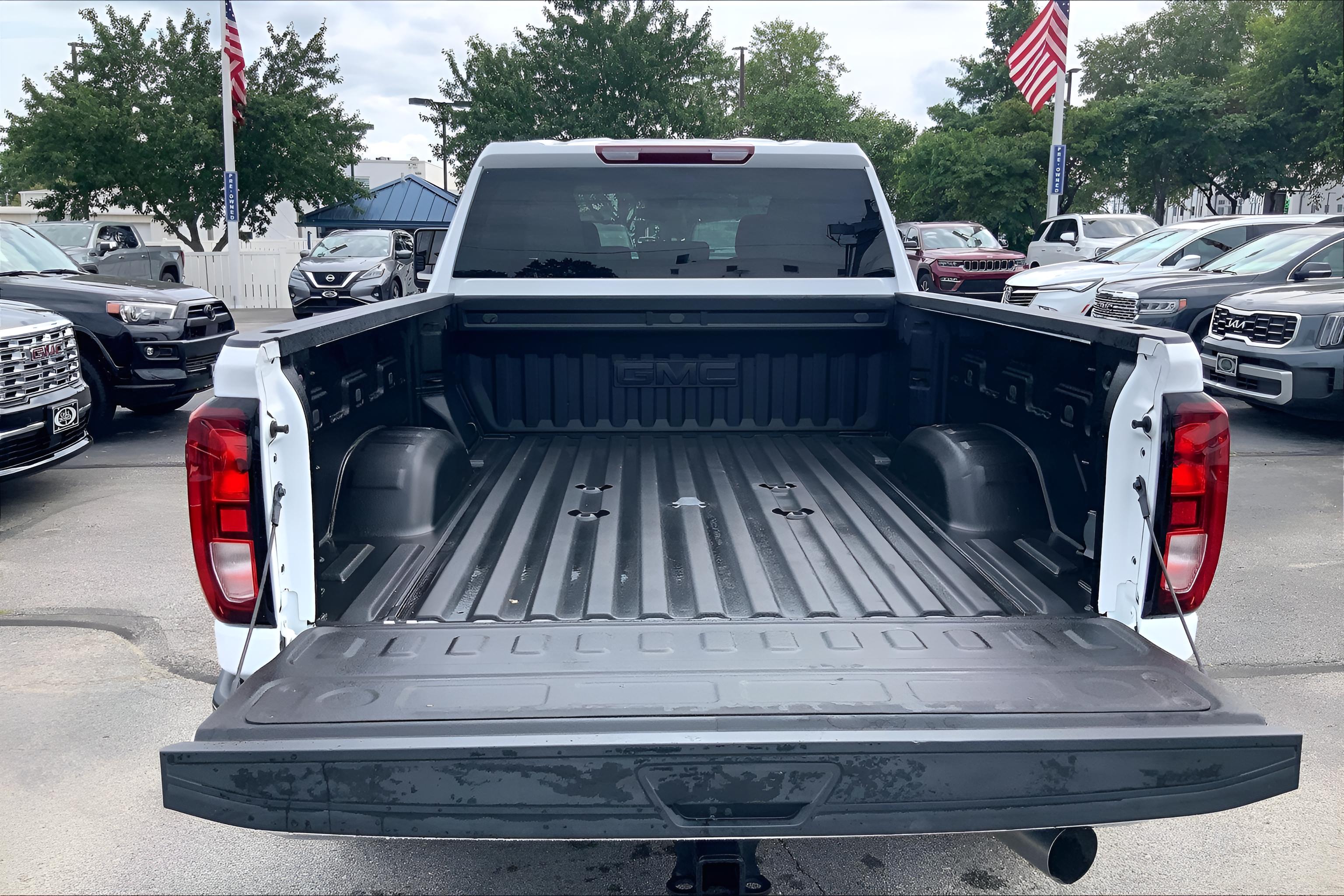 2025 GMC Sierra 2500 HD SLE