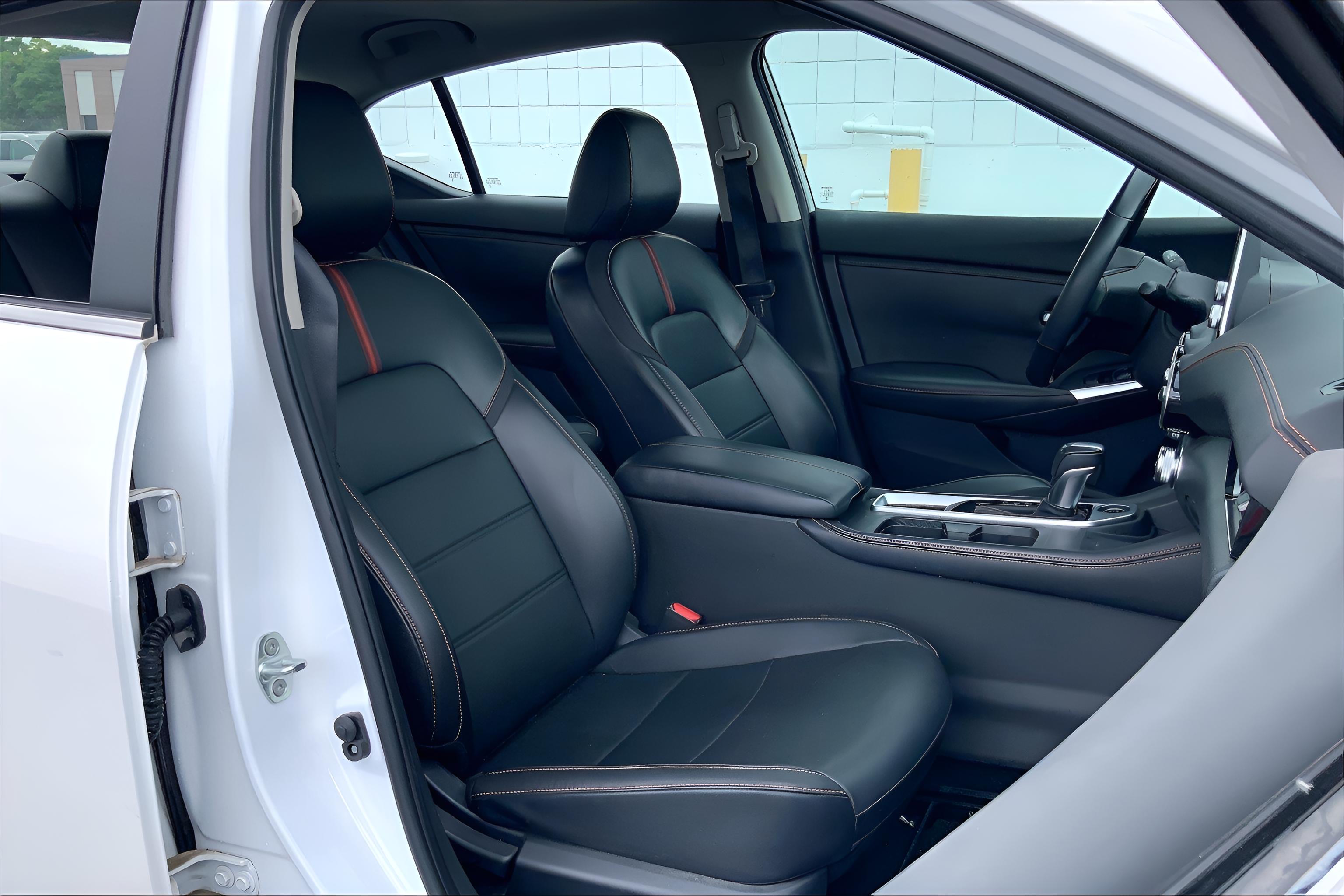 2022 Nissan Sentra SR