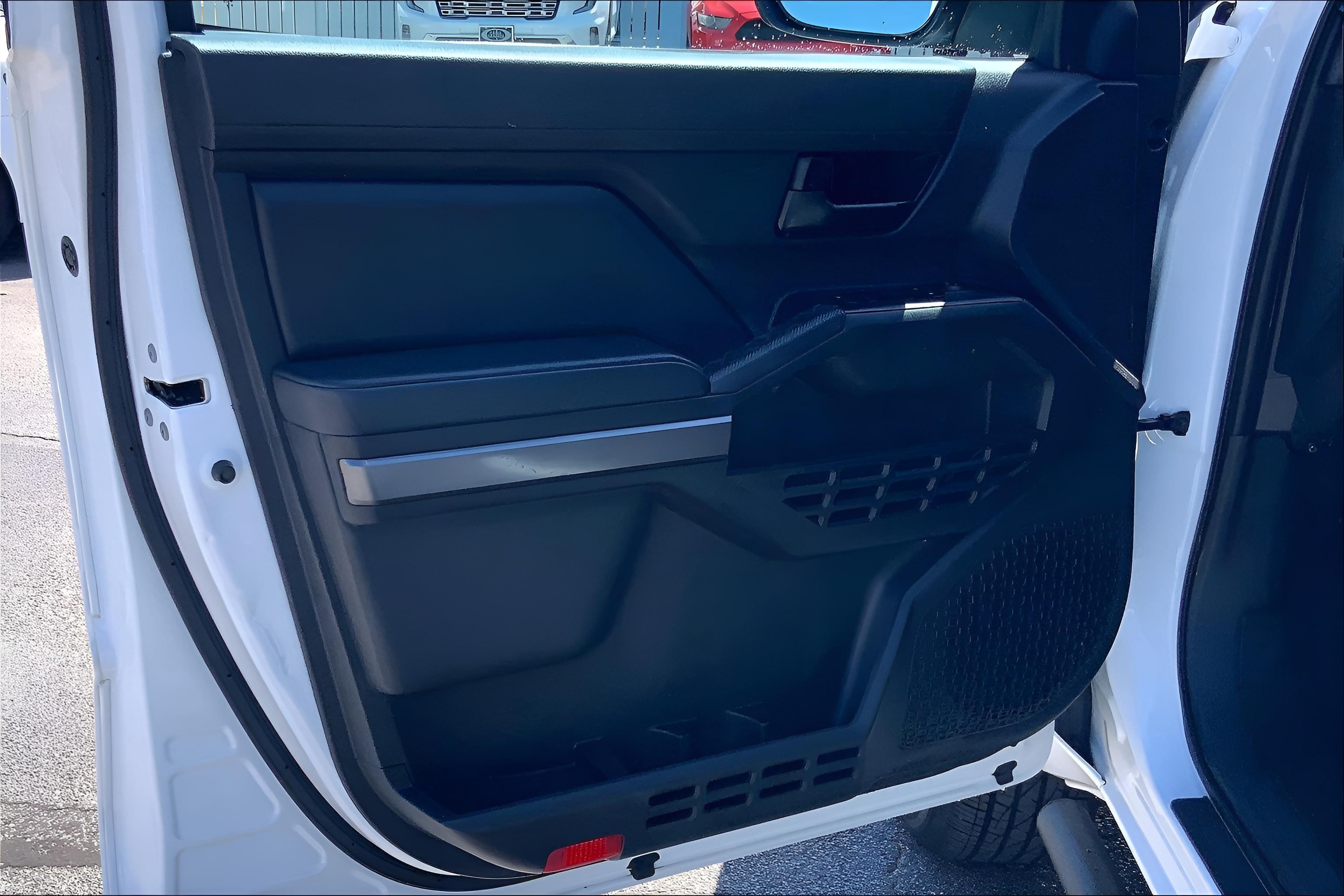 2024 Toyota Tacoma 2WD SR5