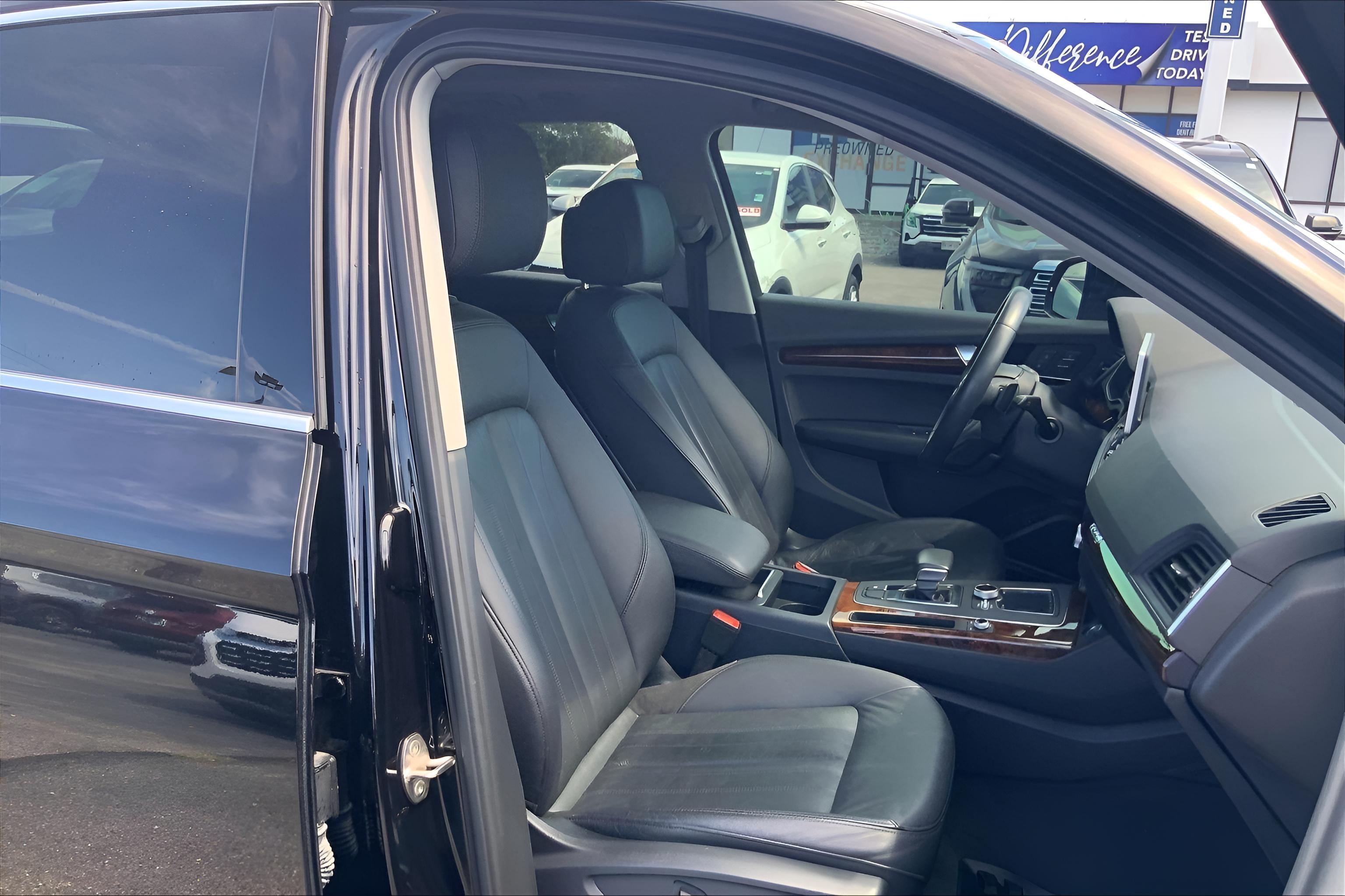 2018 Audi Q5 Premium Plus