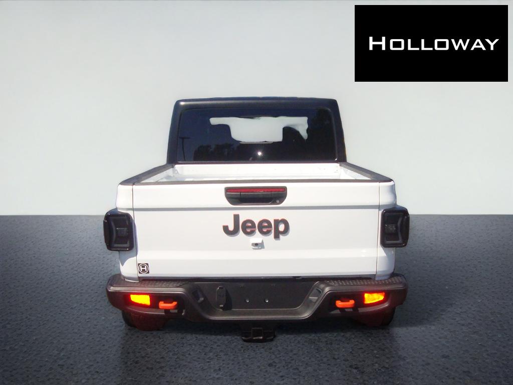 2026 Jeep Gladiator Base