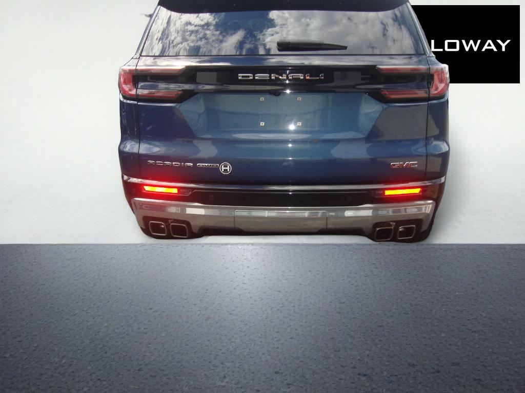 2024 GMC Acadia AWD Denali