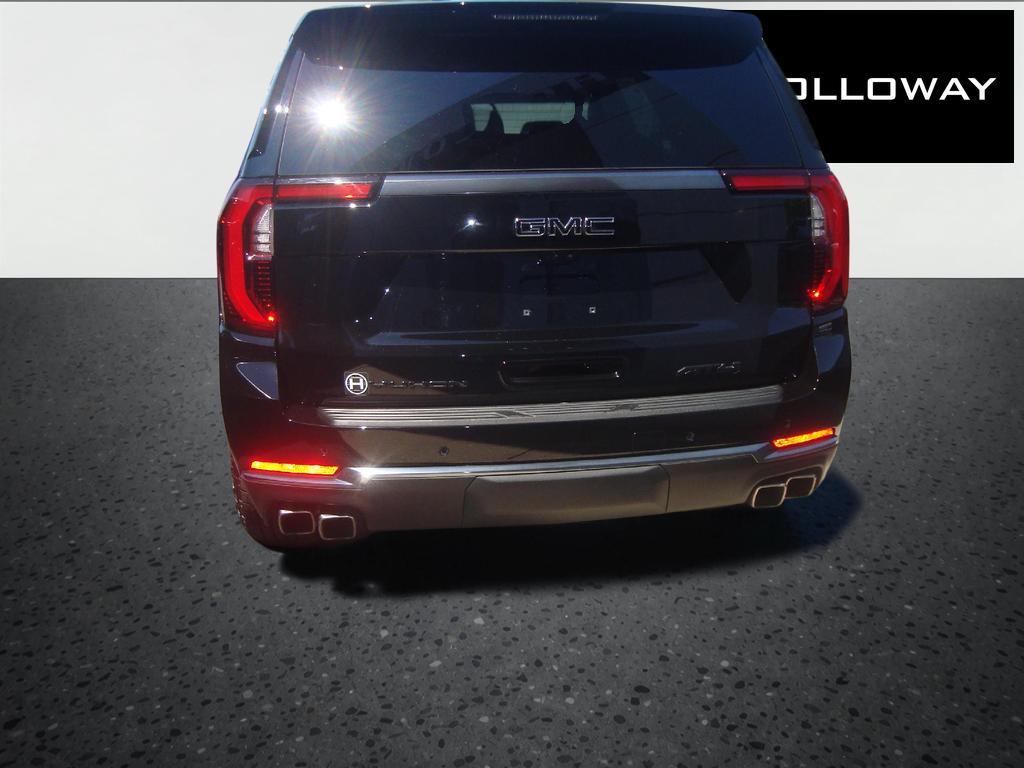 2025 GMC Yukon AT4