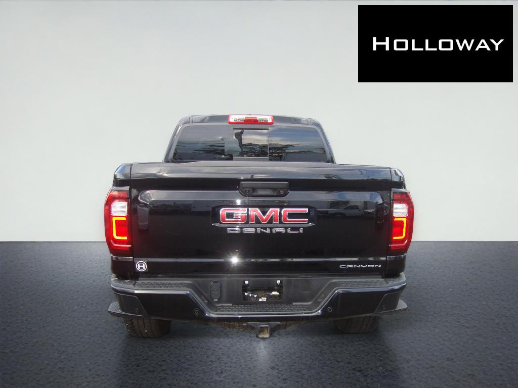 2025 GMC Canyon 4WD Denali