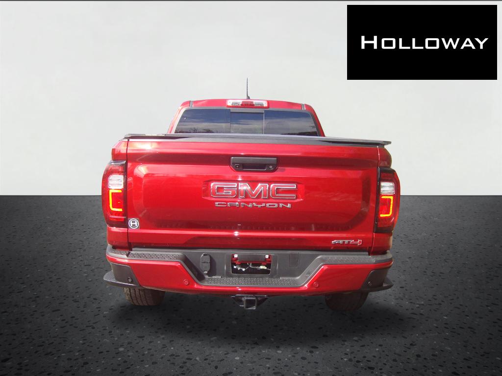 2023 GMC Canyon 4WD AT4