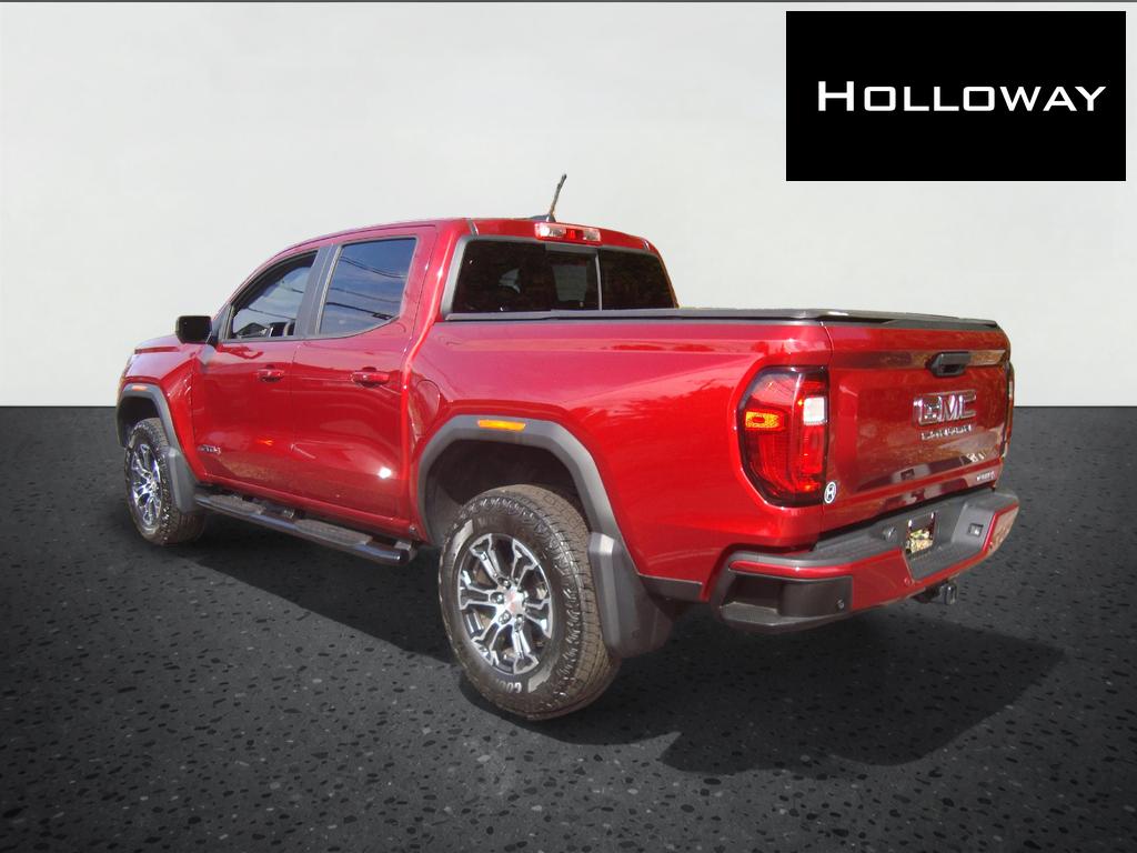2023 GMC Canyon 4WD AT4