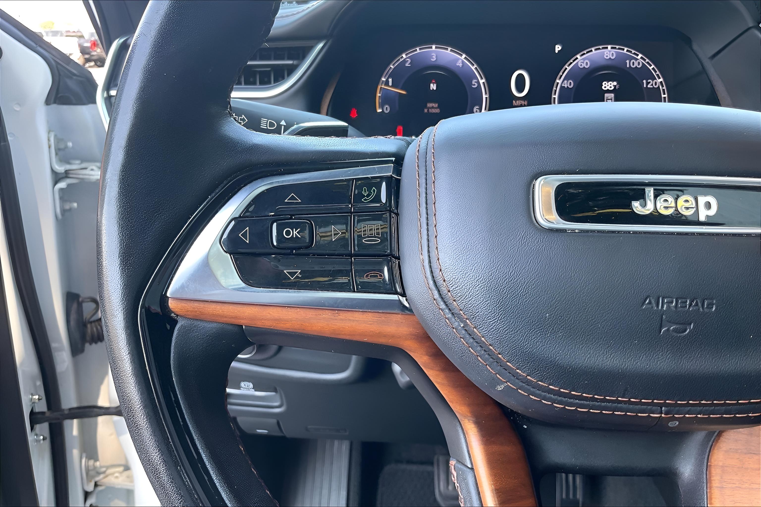 2021 Jeep Grand Cherokee L Summit Reserve