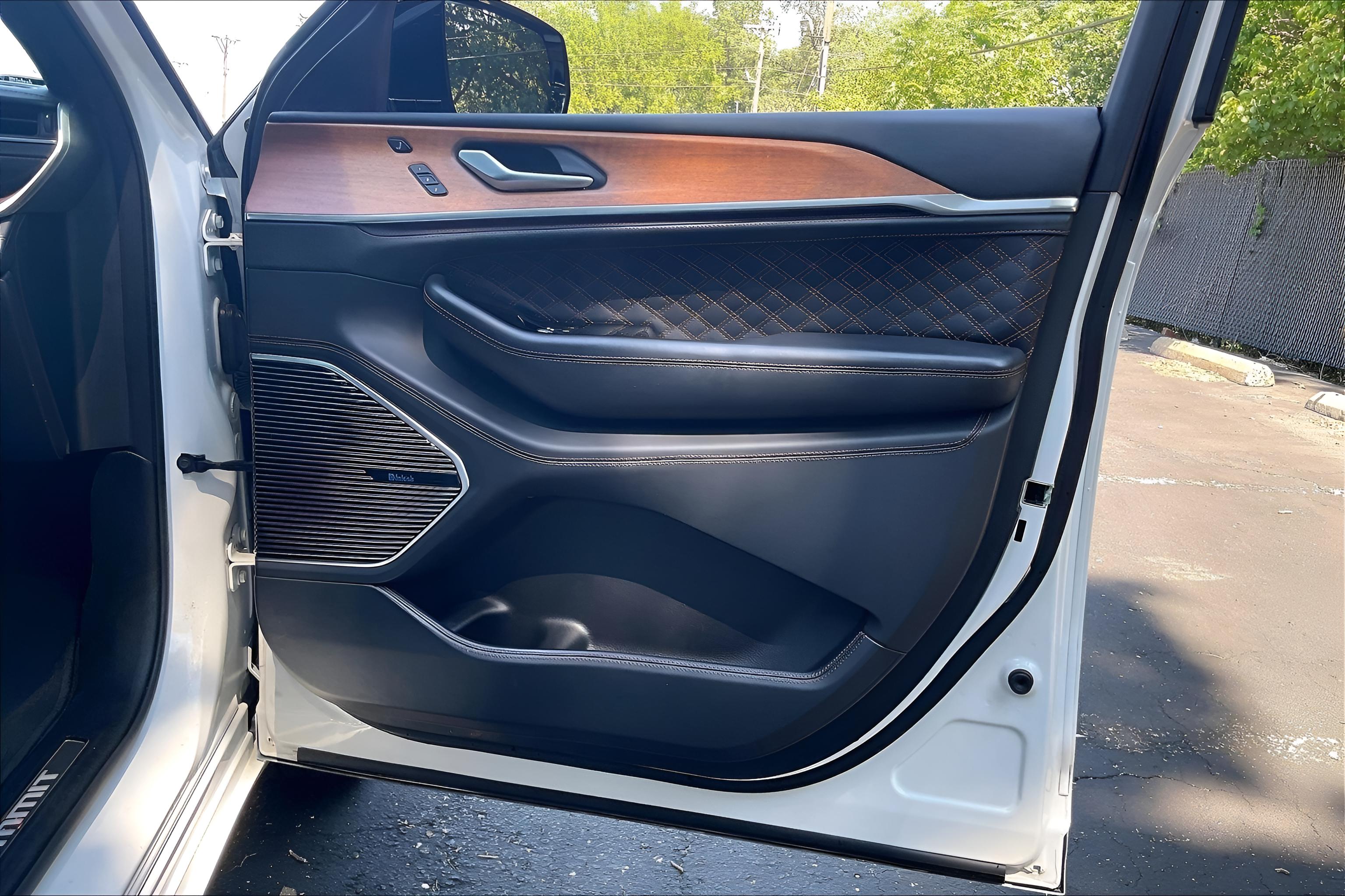 2021 Jeep Grand Cherokee L Summit Reserve
