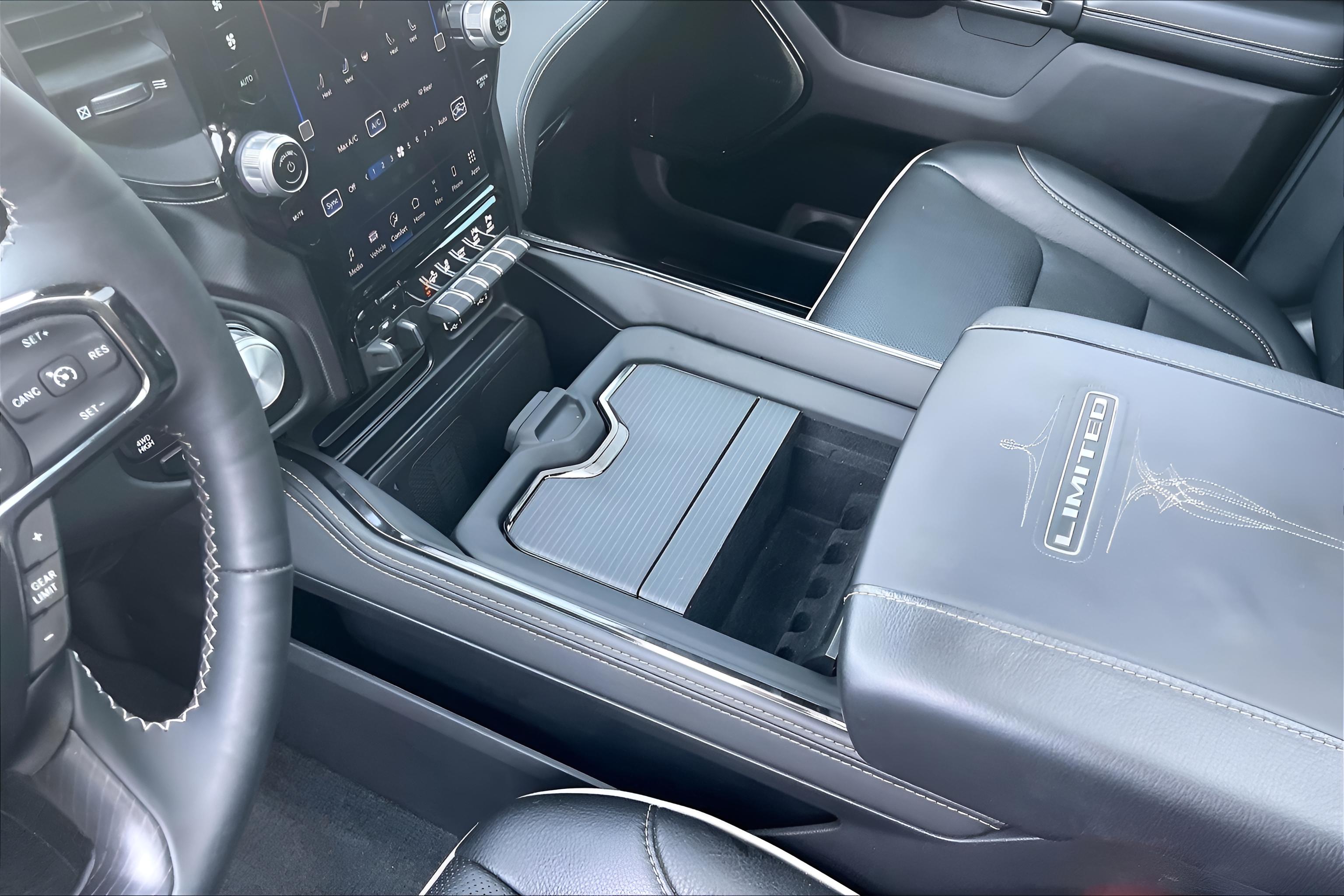 2024 RAM 1500 Limited