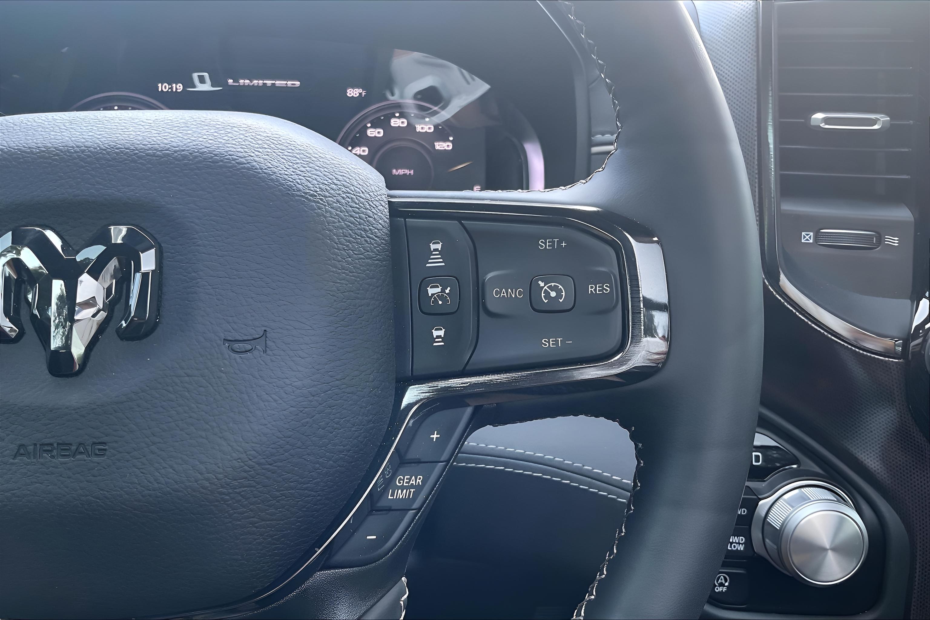 2024 RAM 1500 Limited