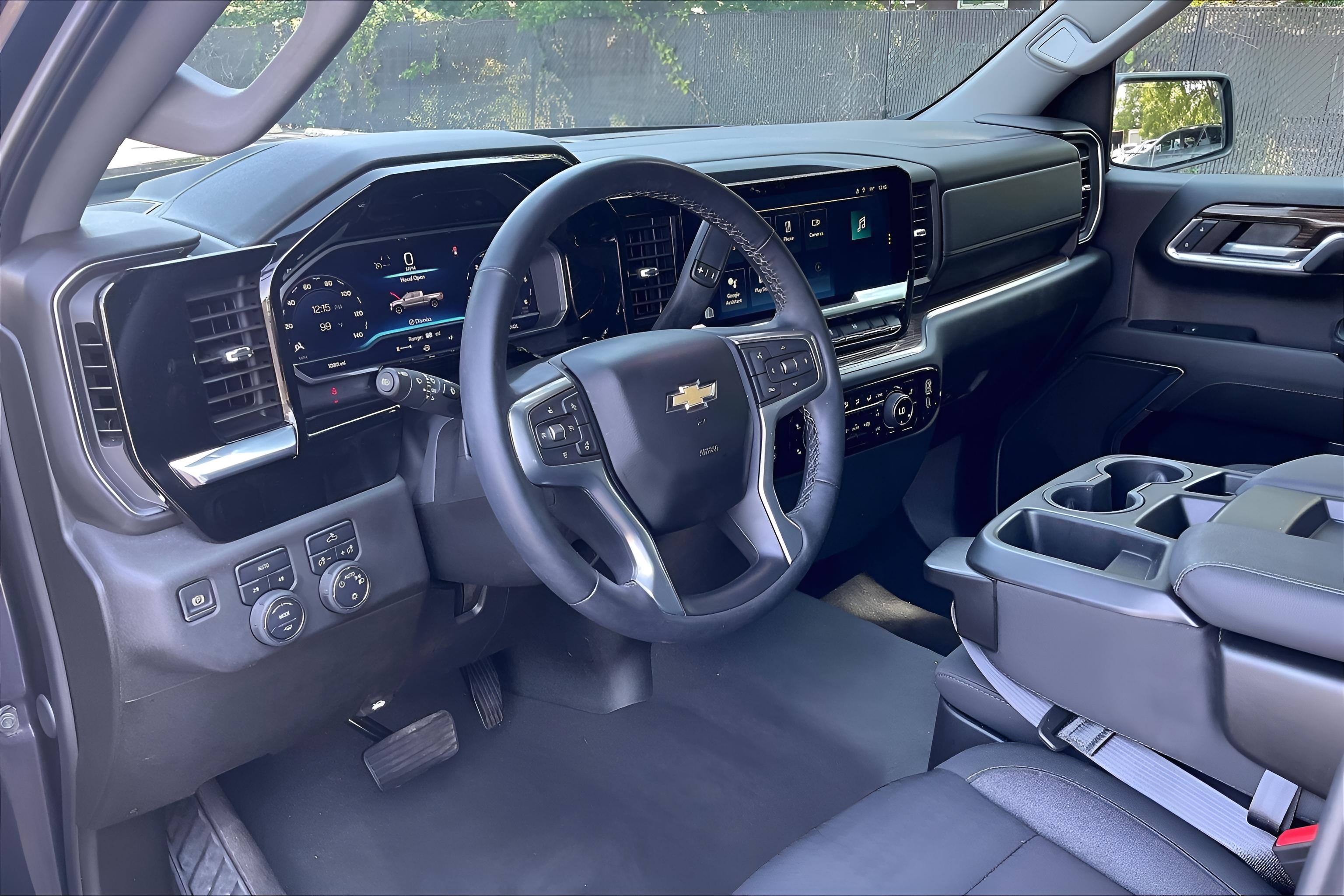 2024 Chevrolet Silverado 1500 LT (2FL)