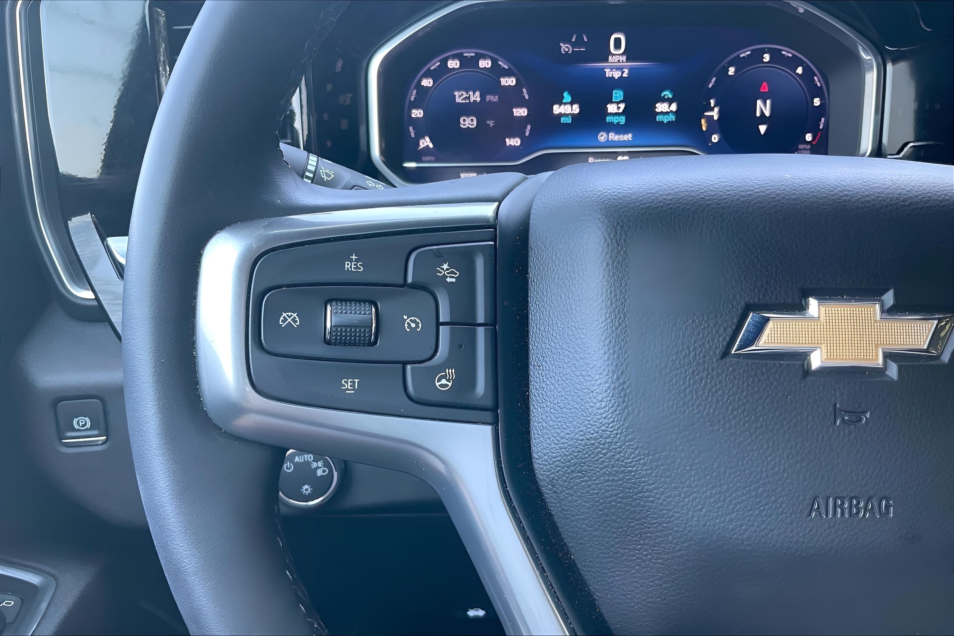 2024 Chevrolet Silverado 1500 LT (2FL)