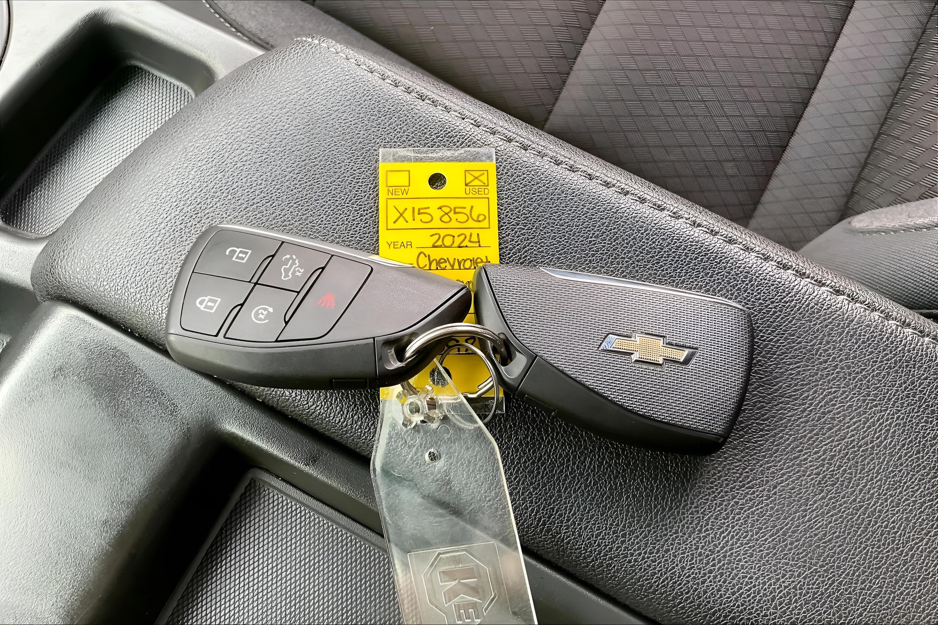 2024 Chevrolet Silverado 1500 LT (2FL)
