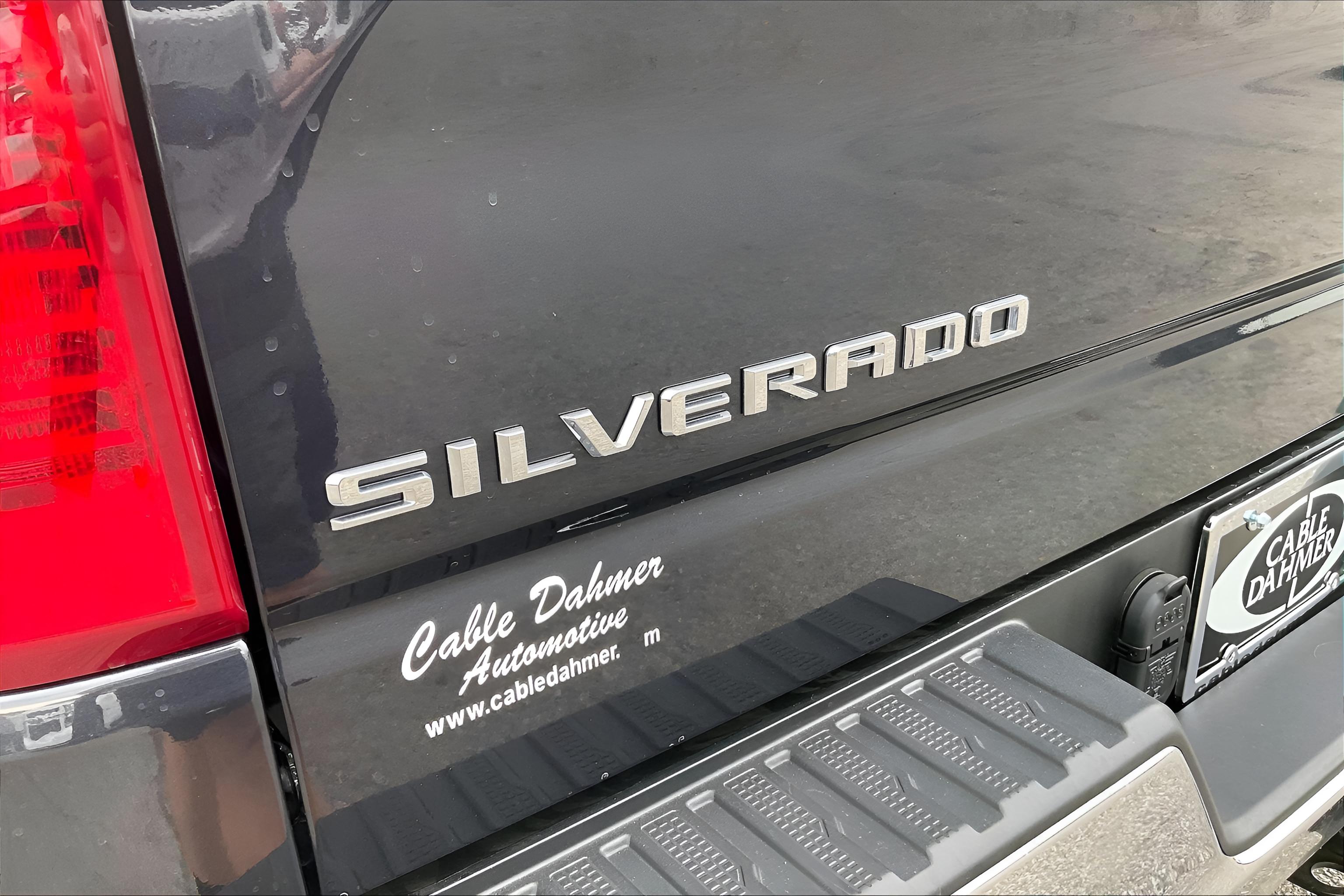 2024 Chevrolet Silverado 1500 LT (2FL)