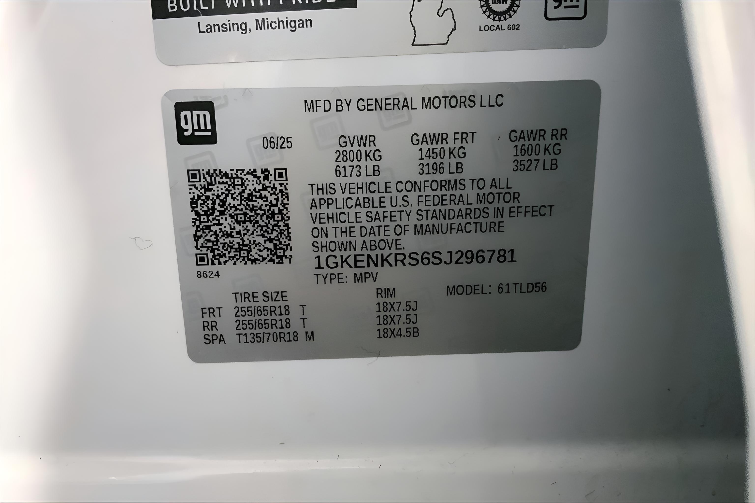 2025 GMC Acadia Elevation