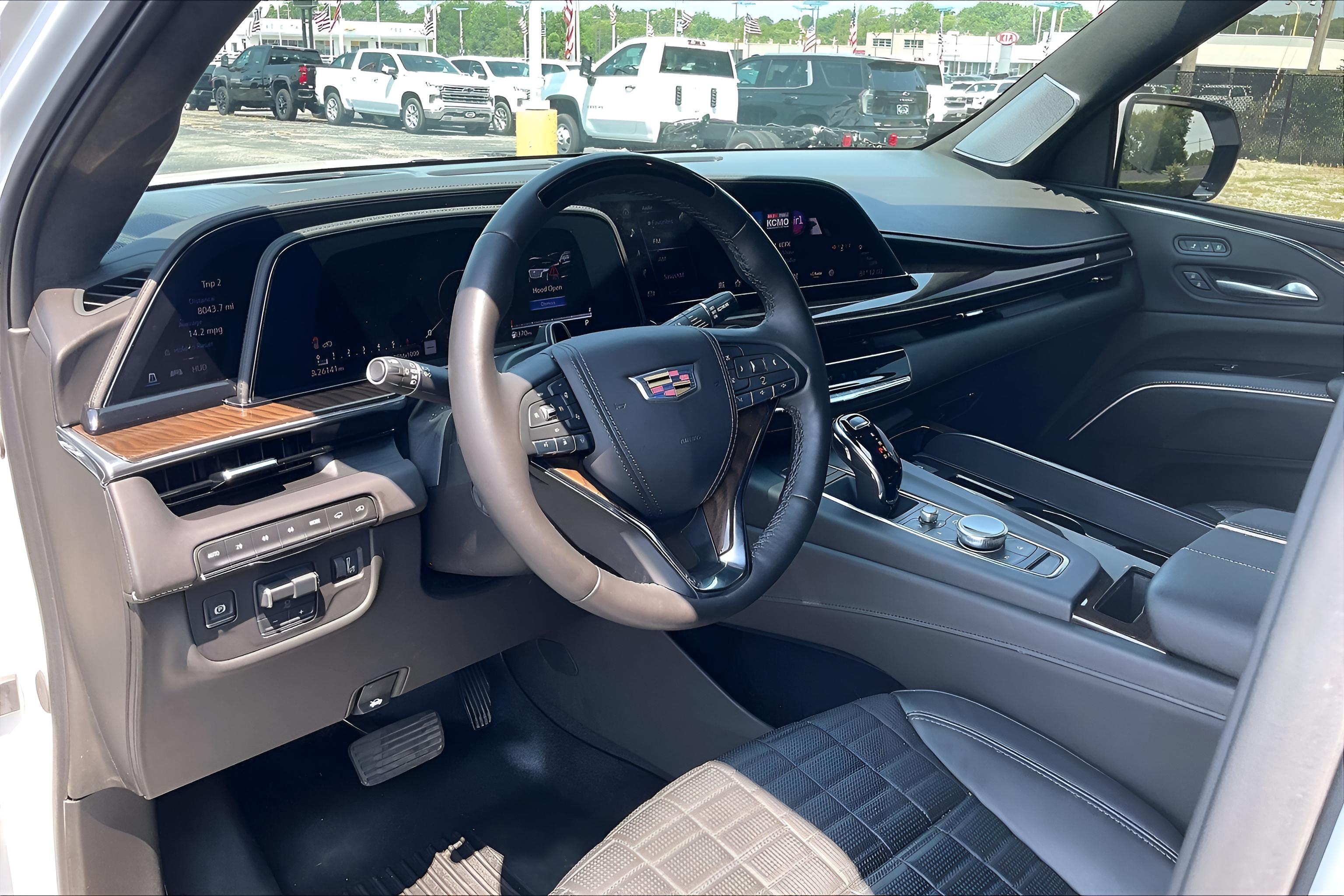 2024 Cadillac Escalade Sport Platinum