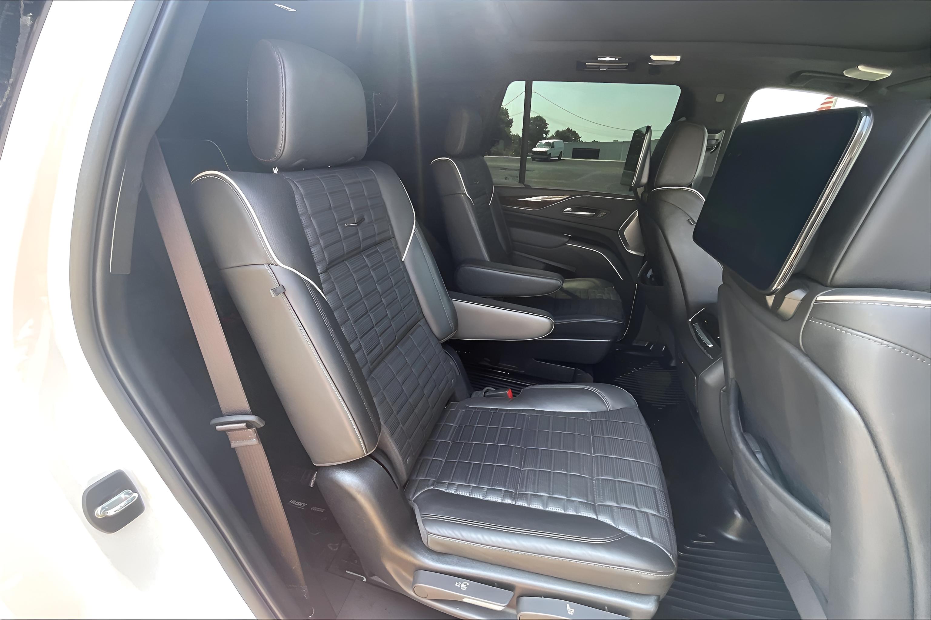 2024 Cadillac Escalade Sport Platinum