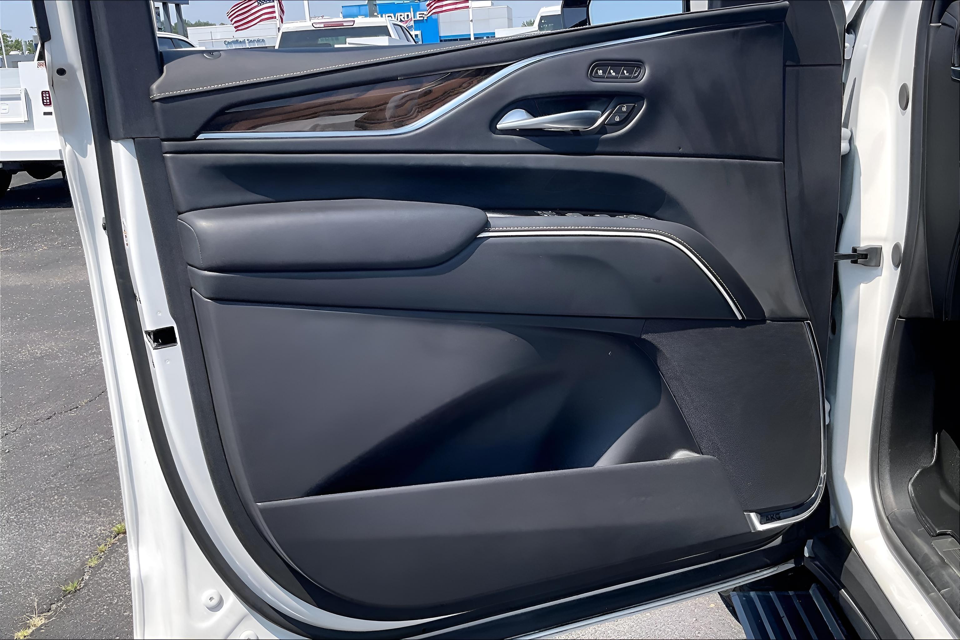 2024 Cadillac Escalade Sport Platinum