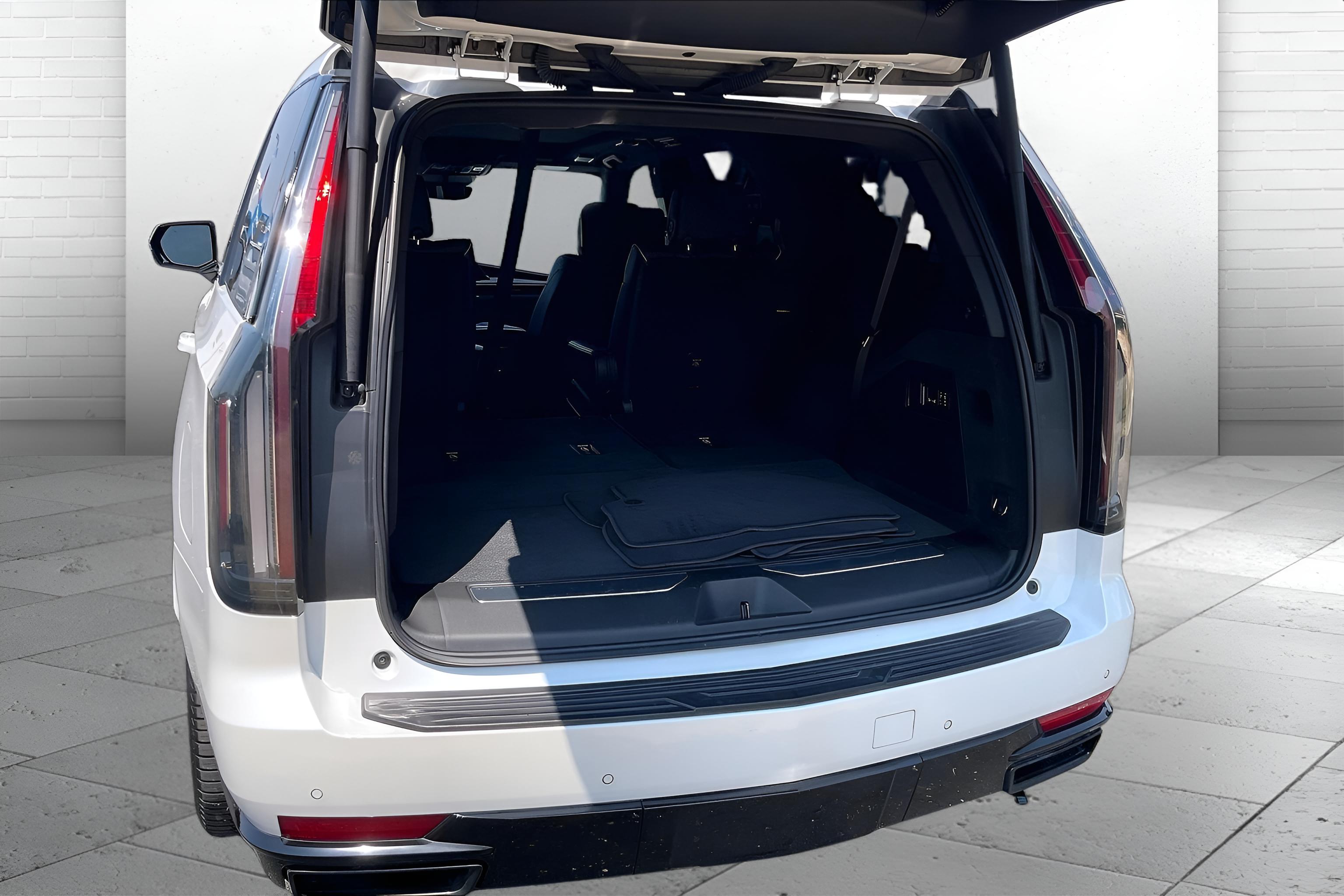 2024 Cadillac Escalade Sport Platinum