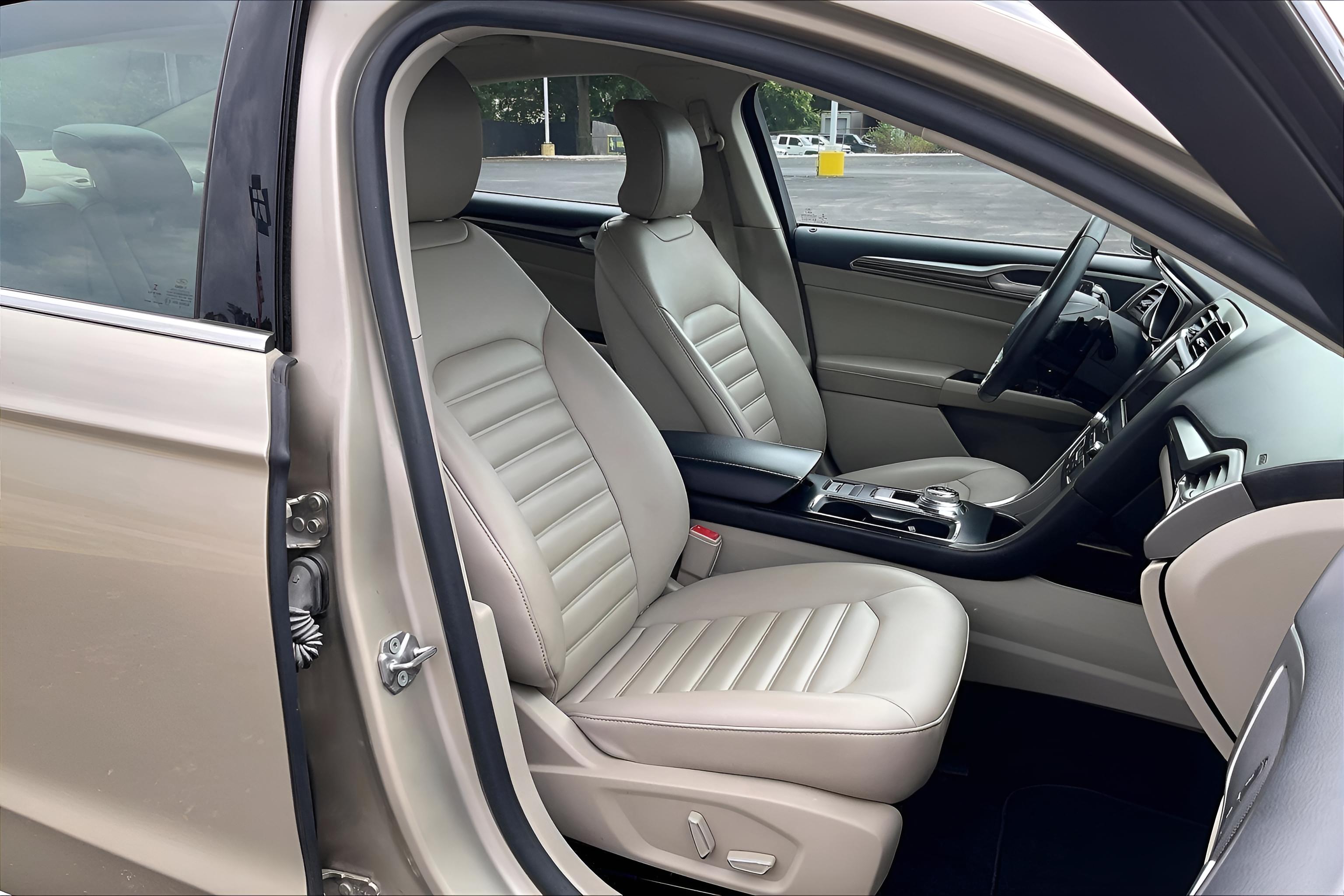 2019 Ford Fusion SEL