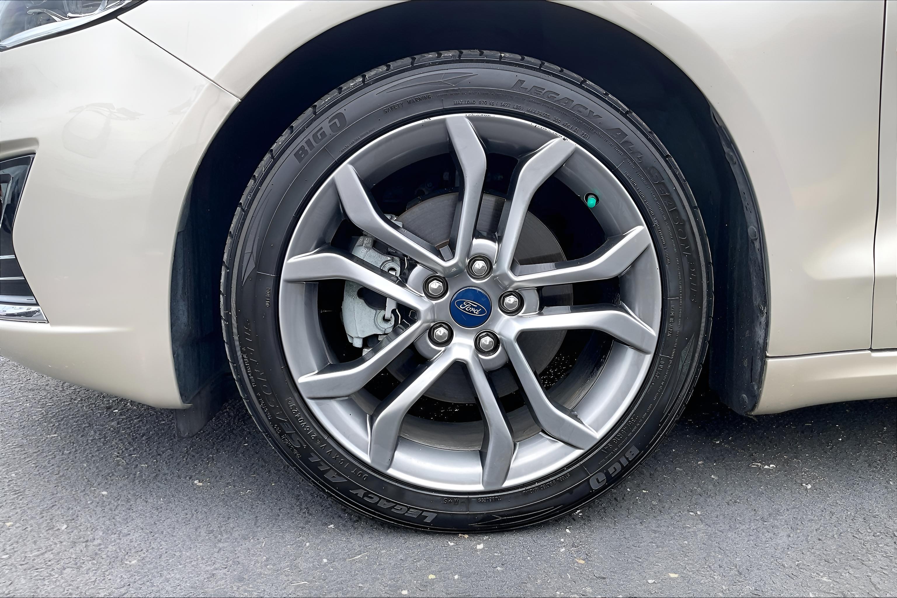 2019 Ford Fusion SEL