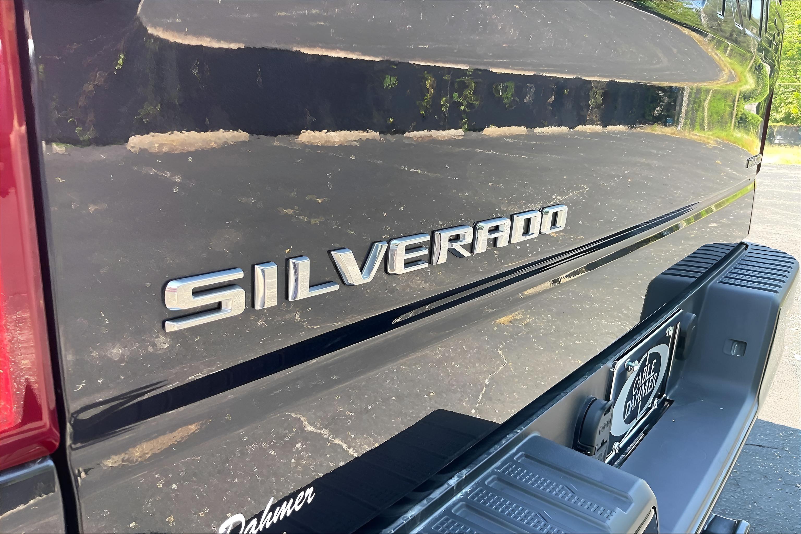 2023 Chevrolet Silverado 1500 Custom