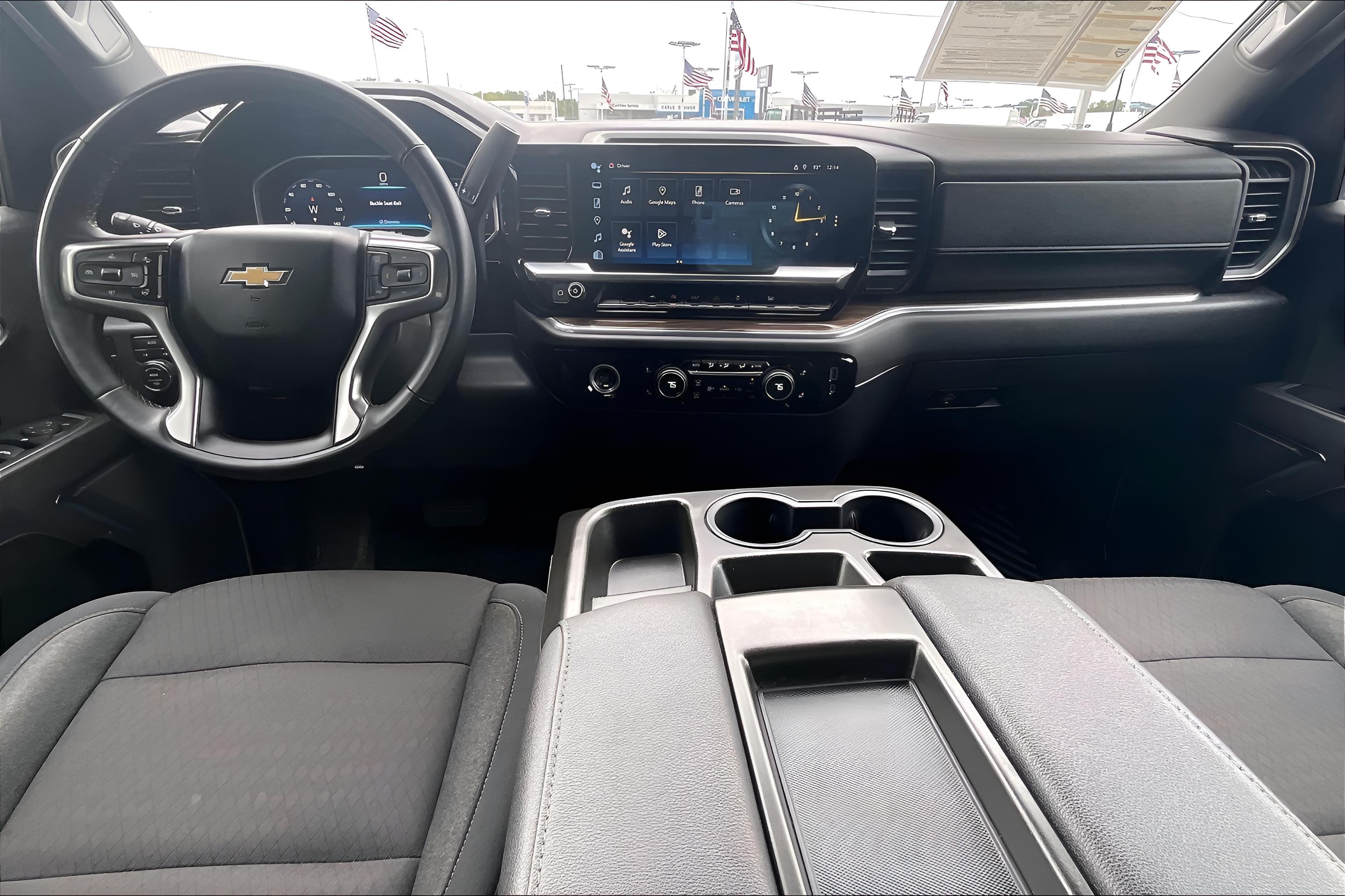 2023 Chevrolet Silverado 1500 LT (2FL)