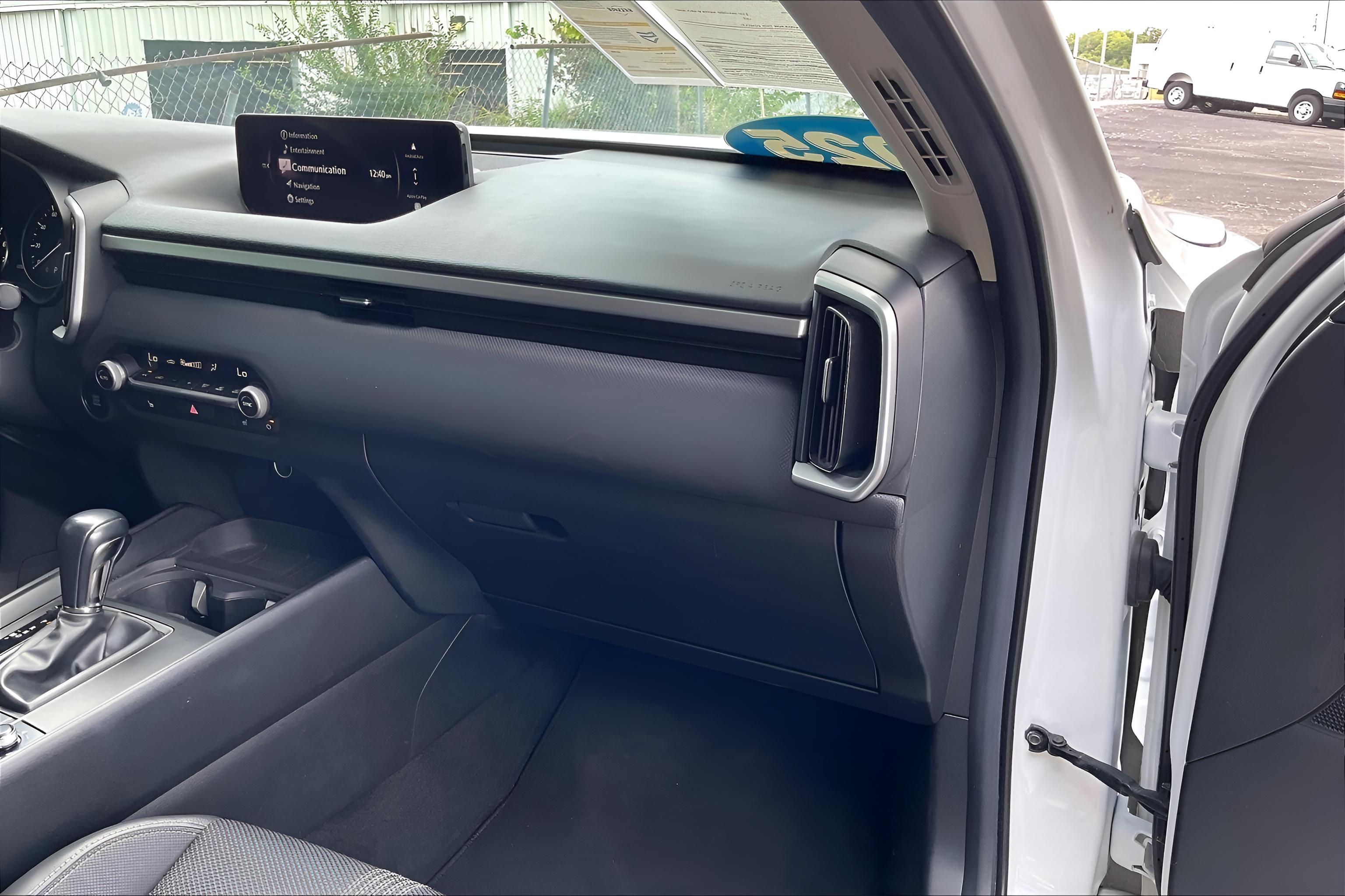 2025 Mazda Mazda CX-50 2.5 S Preferred Package