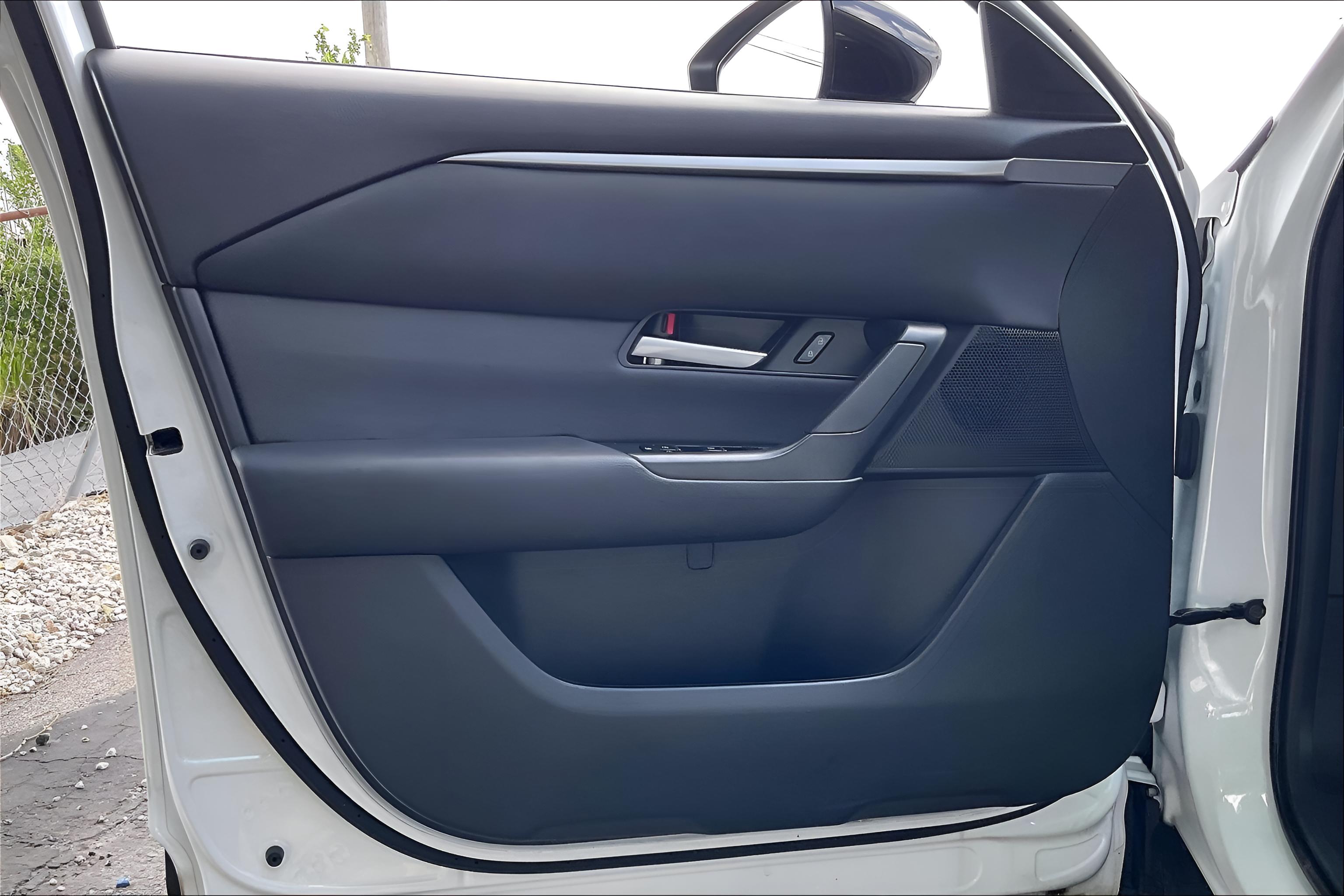 2025 Mazda Mazda CX-50 2.5 S Preferred Package