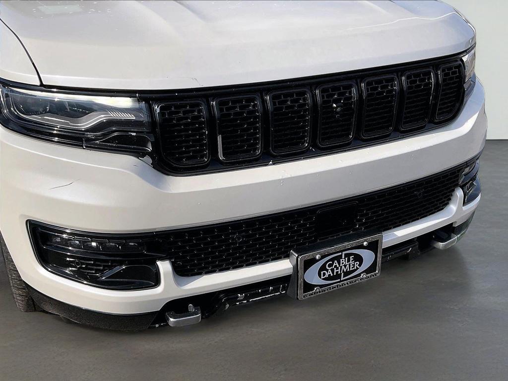2023 Jeep Wagoneer L Series III