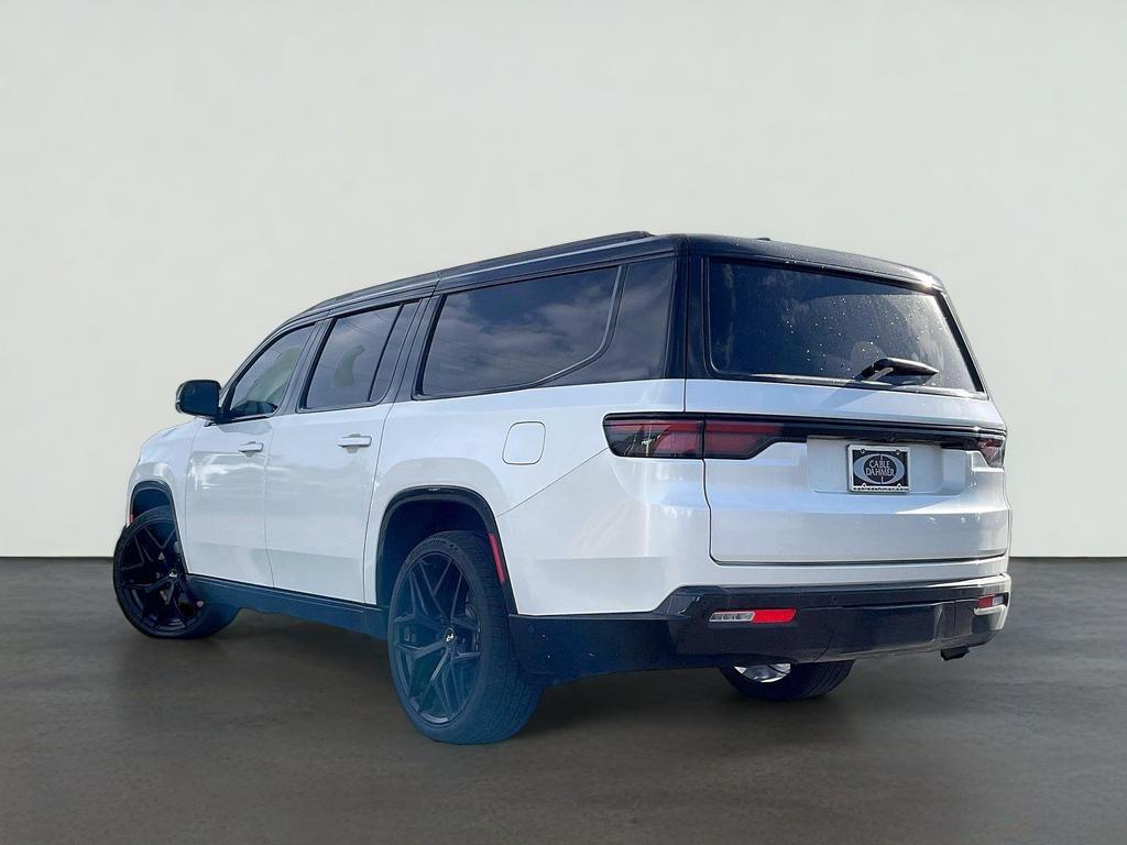 2023 Jeep Wagoneer L Series III